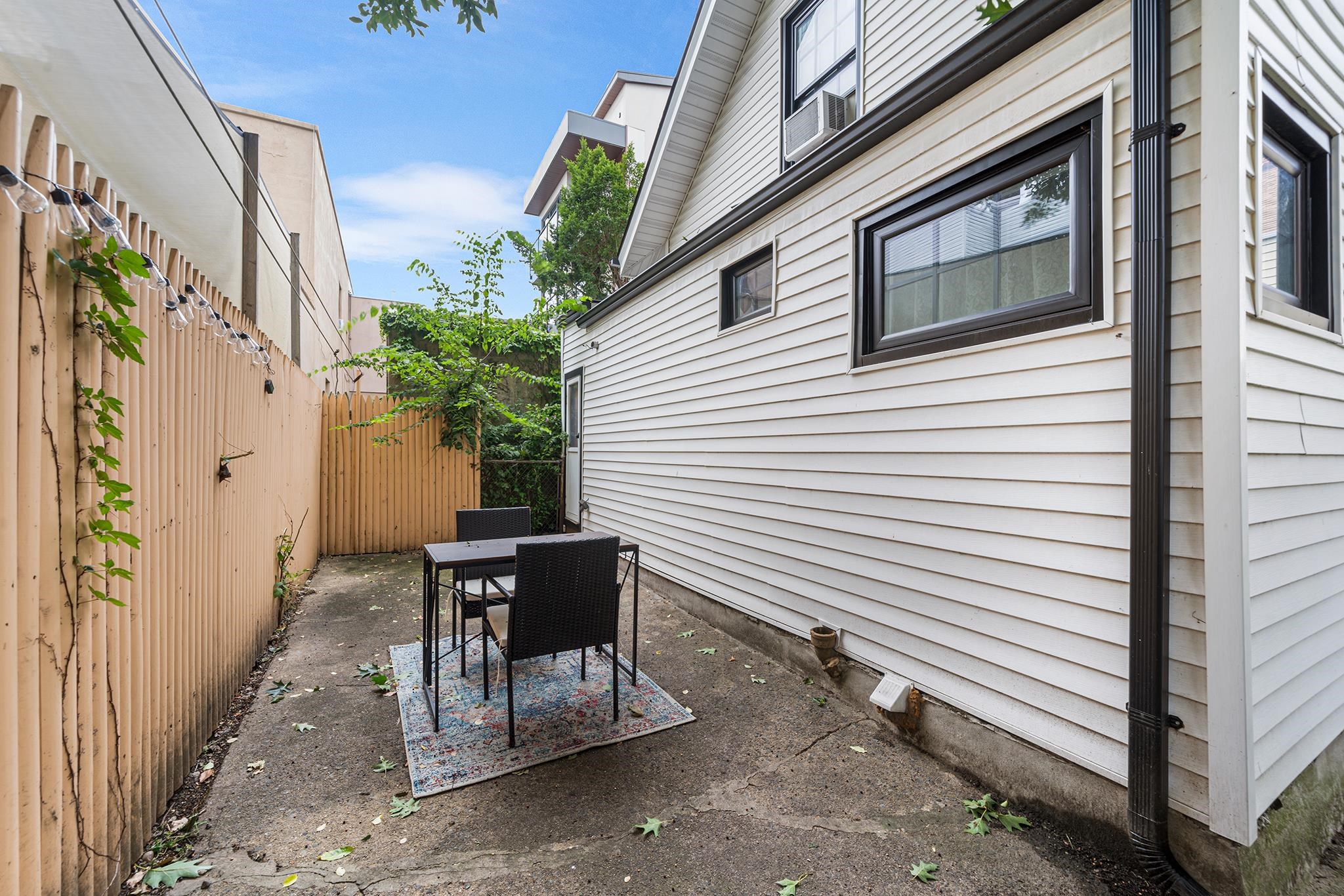 206 BERGENLINE AVE
