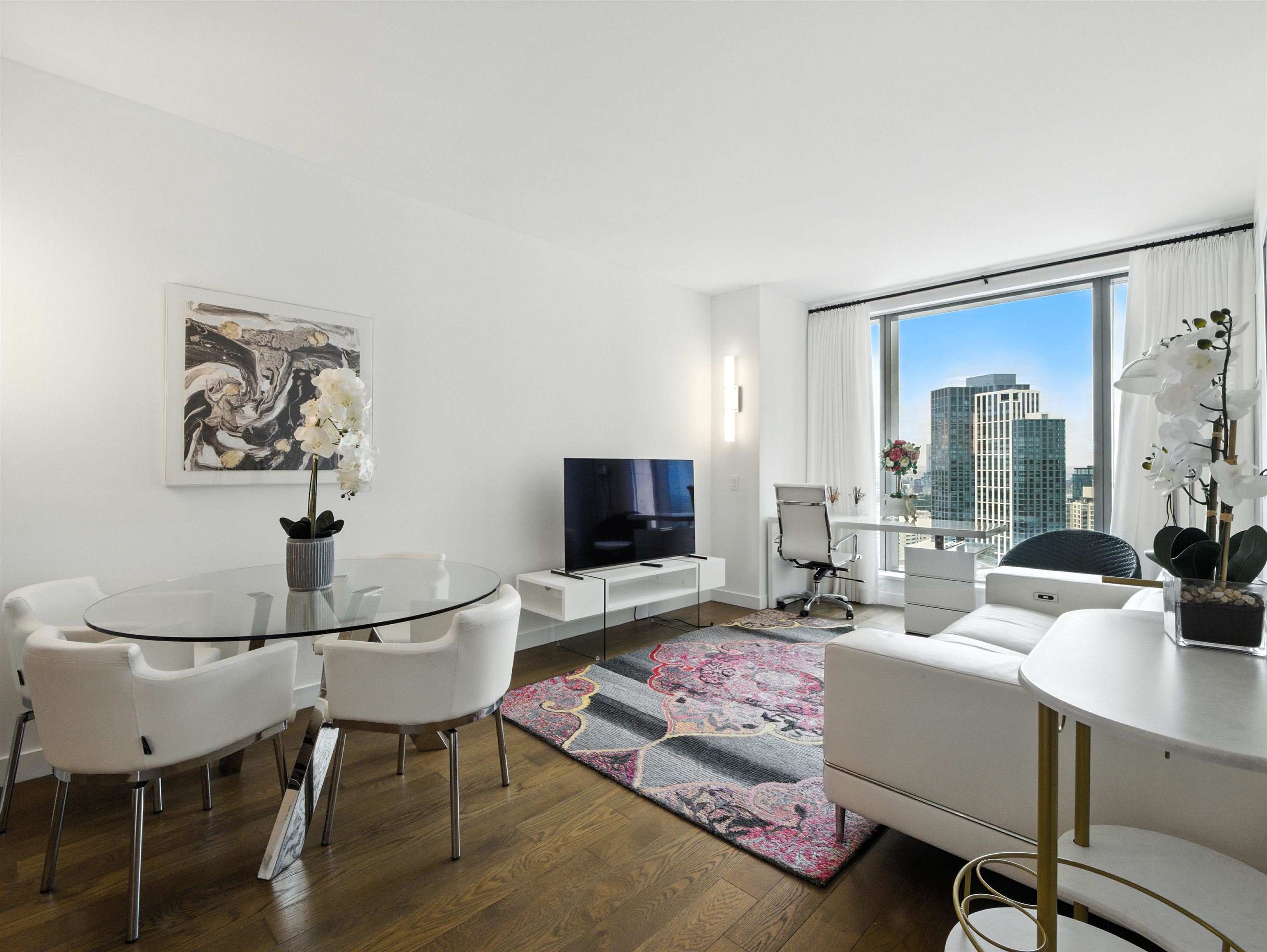 99 HUDSON ST Unit: 4207