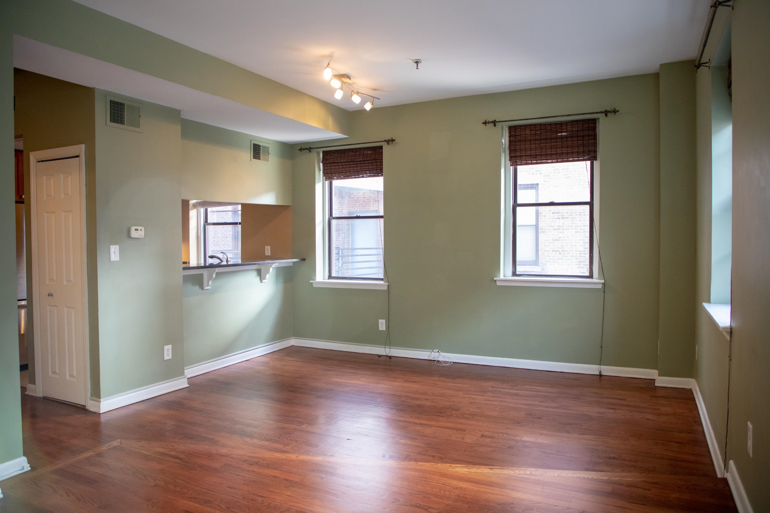 227 CHRISTOPHER COLUMBUS DR Unit: 203B