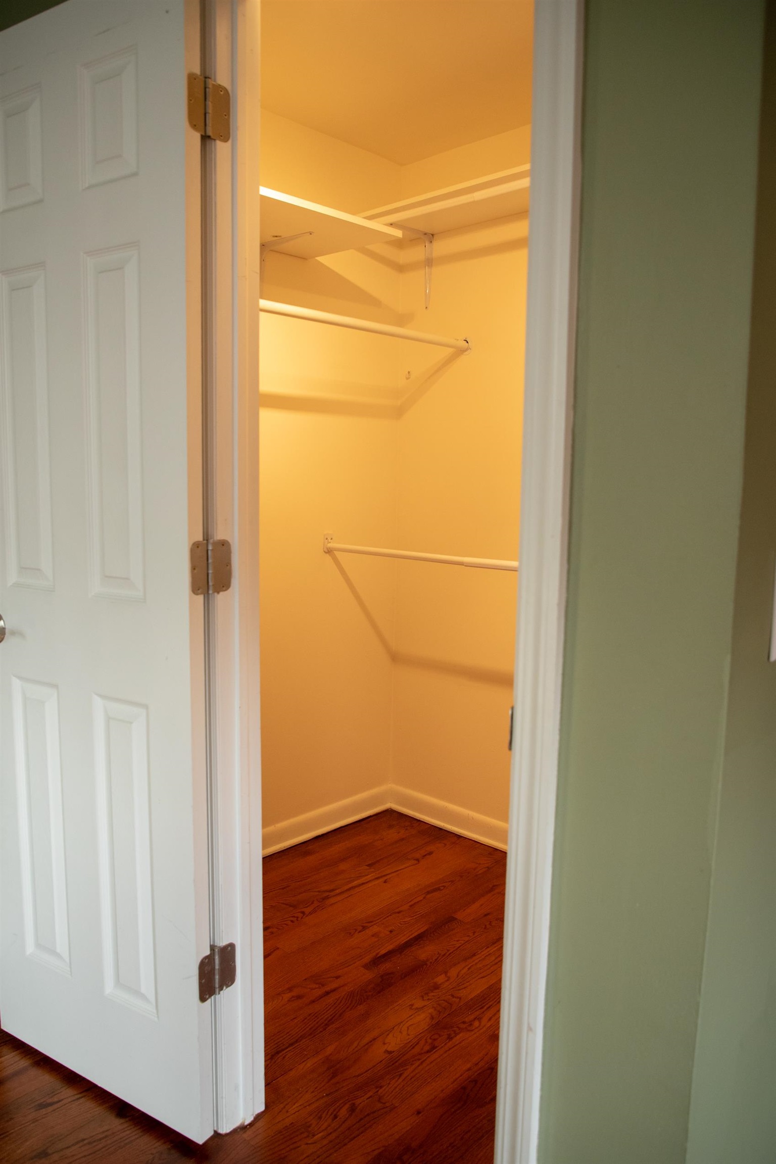227 CHRISTOPHER COLUMBUS DR Unit: 203B
