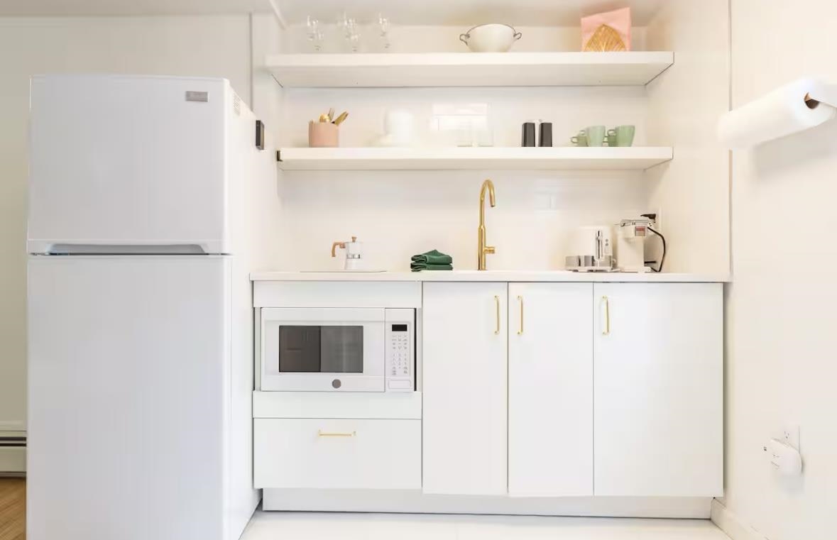 212 19TH ST Unit: 2