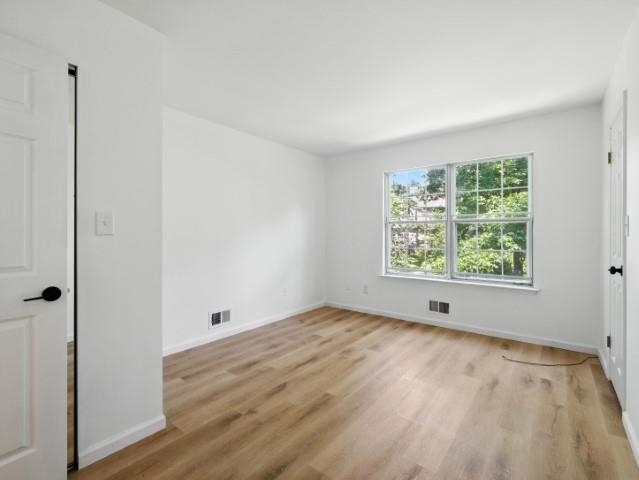 206 ASH CT