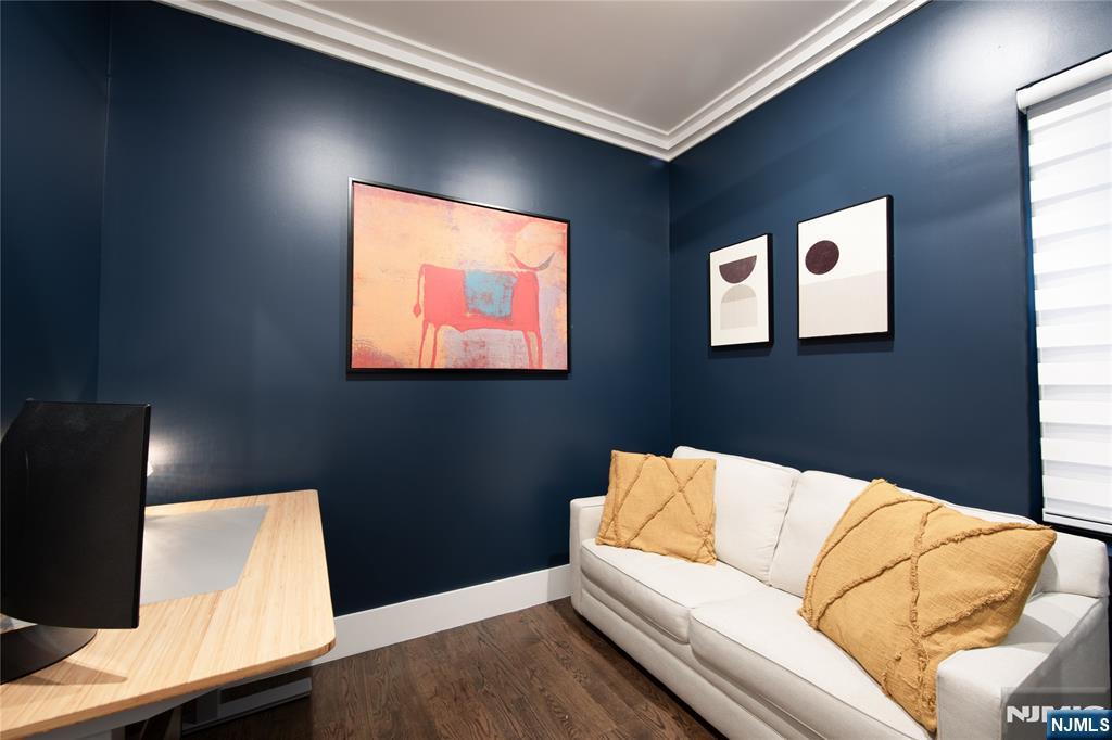 198 Sherman Avenue 2
