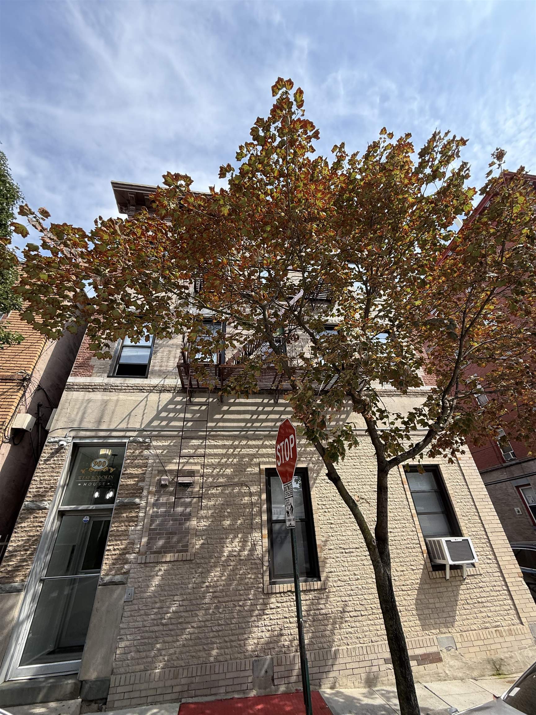 900 BERGENLINE AVE Unit: 7