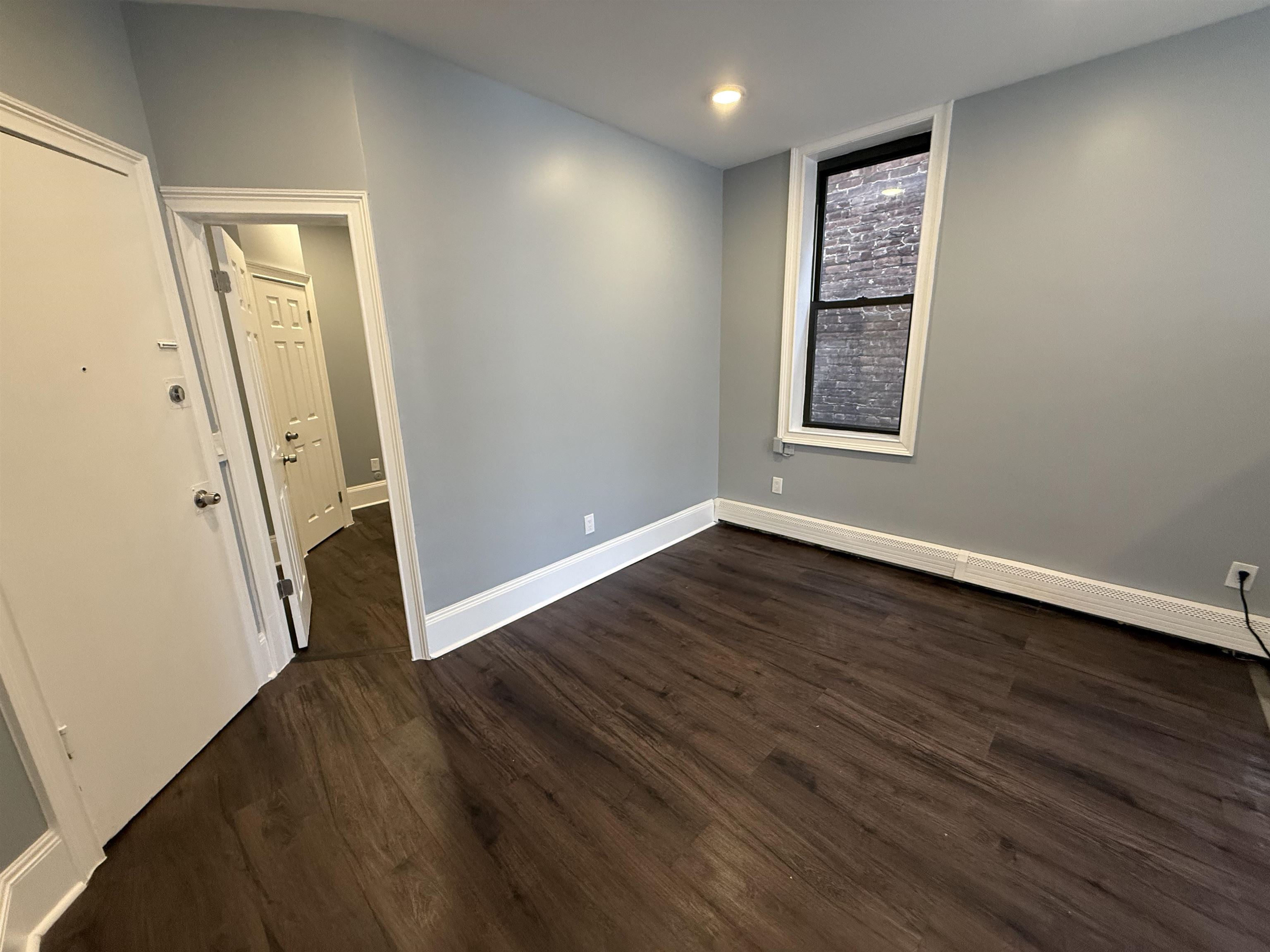 900 BERGENLINE AVE Unit: 7