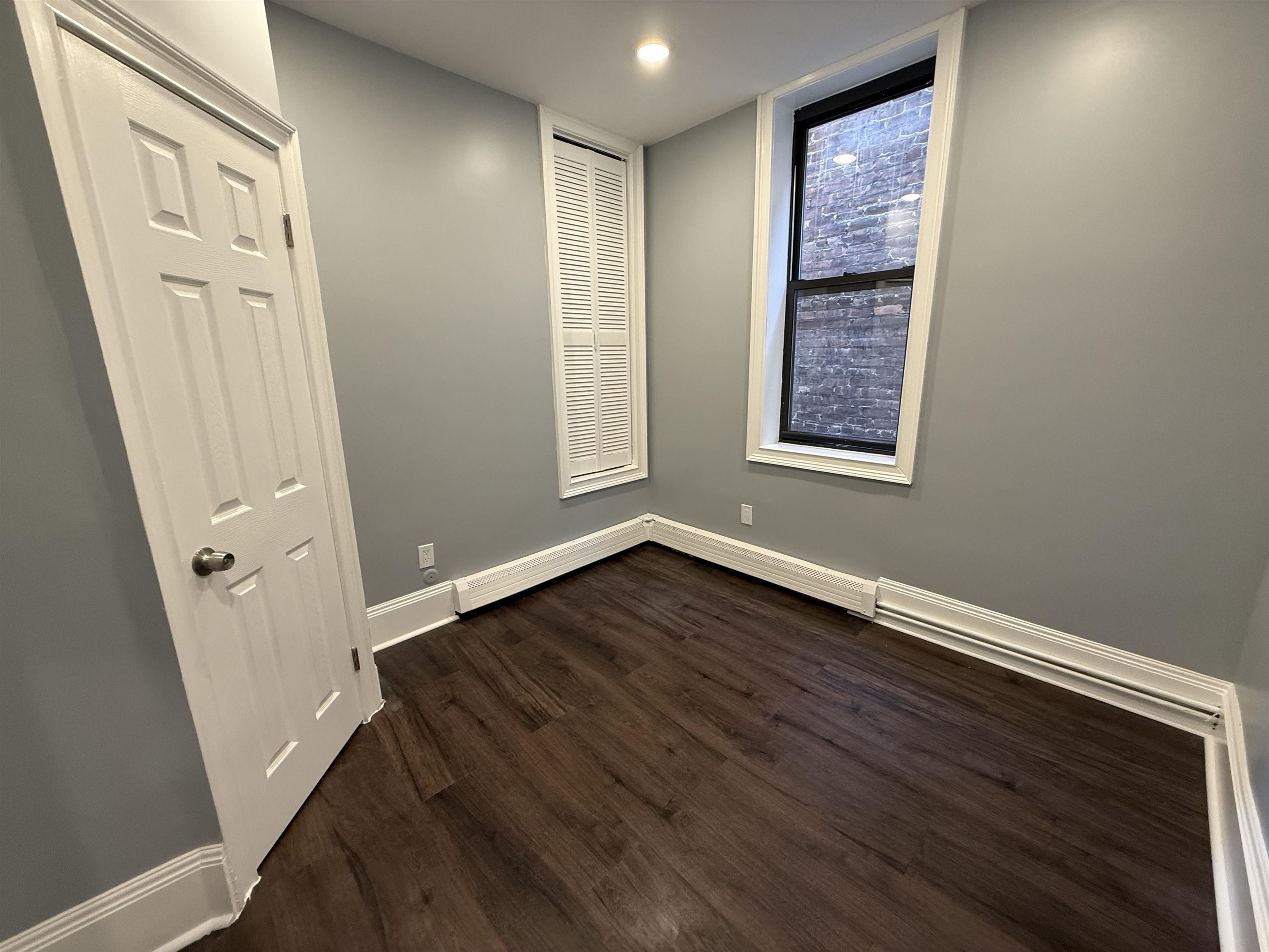 900 BERGENLINE AVE Unit: 7
