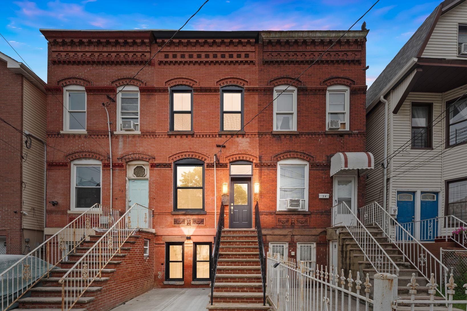 36 BOYD AVE