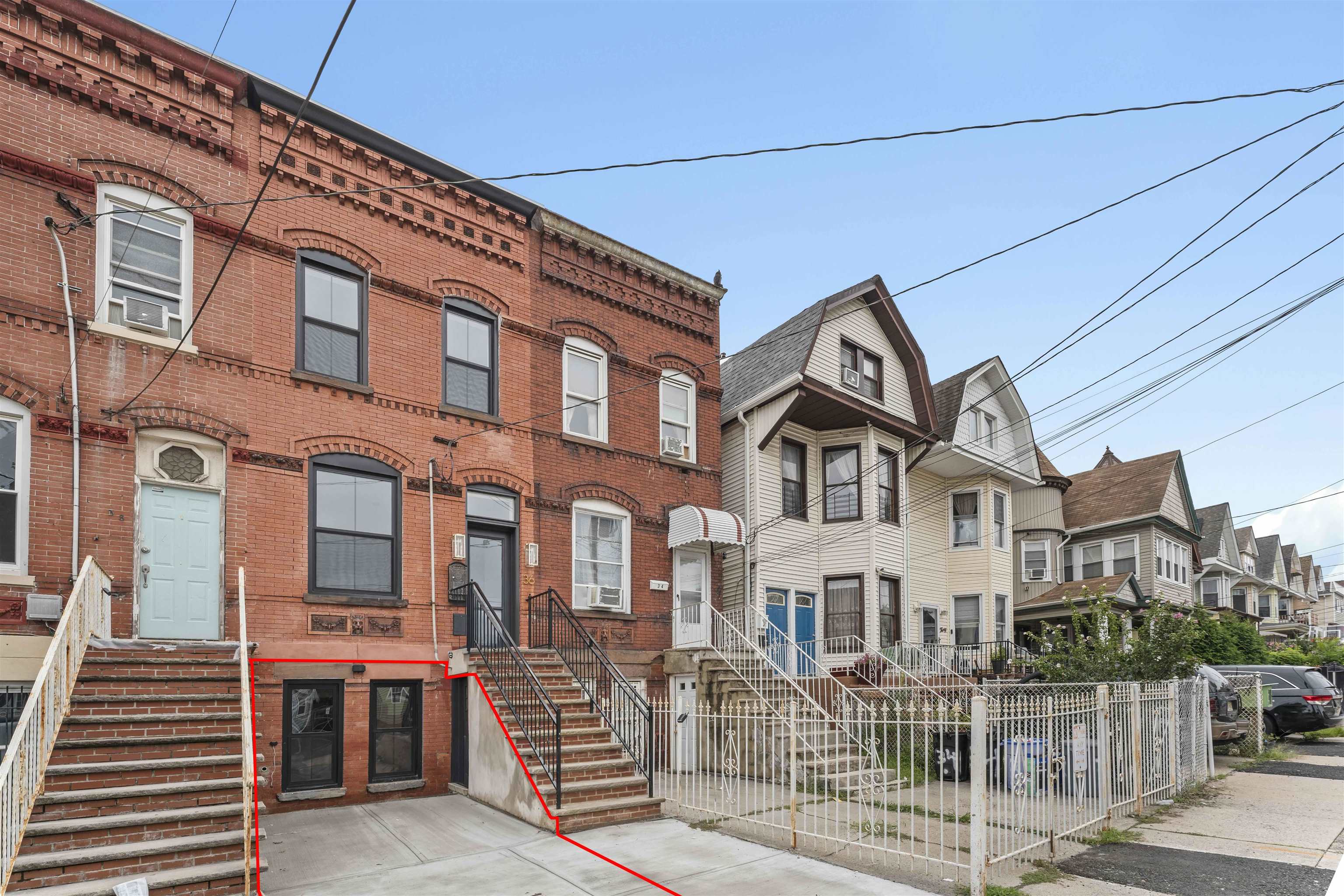 36 BOYD AVE