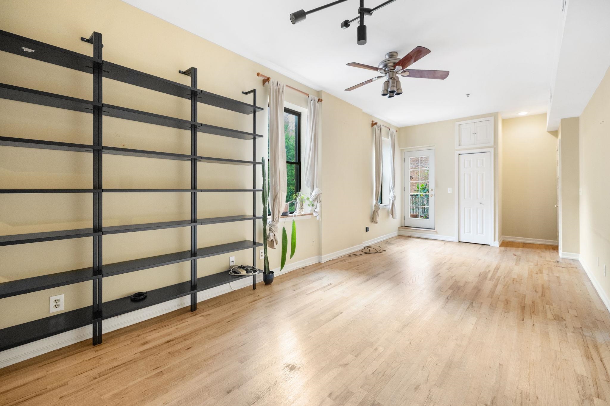 343 VARICK ST Unit: 3A