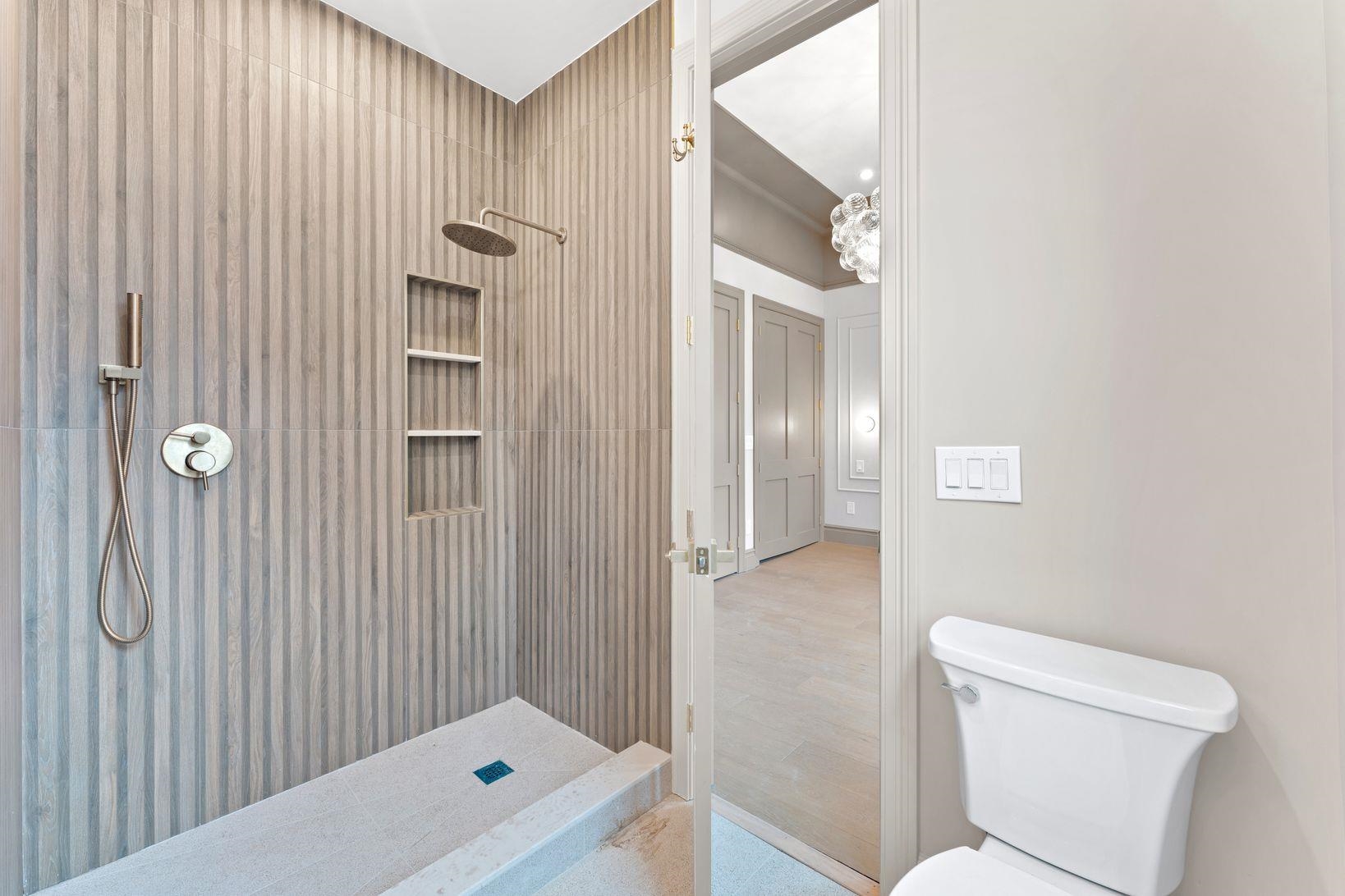 83 LIBERTY PL Unit: Residence 2