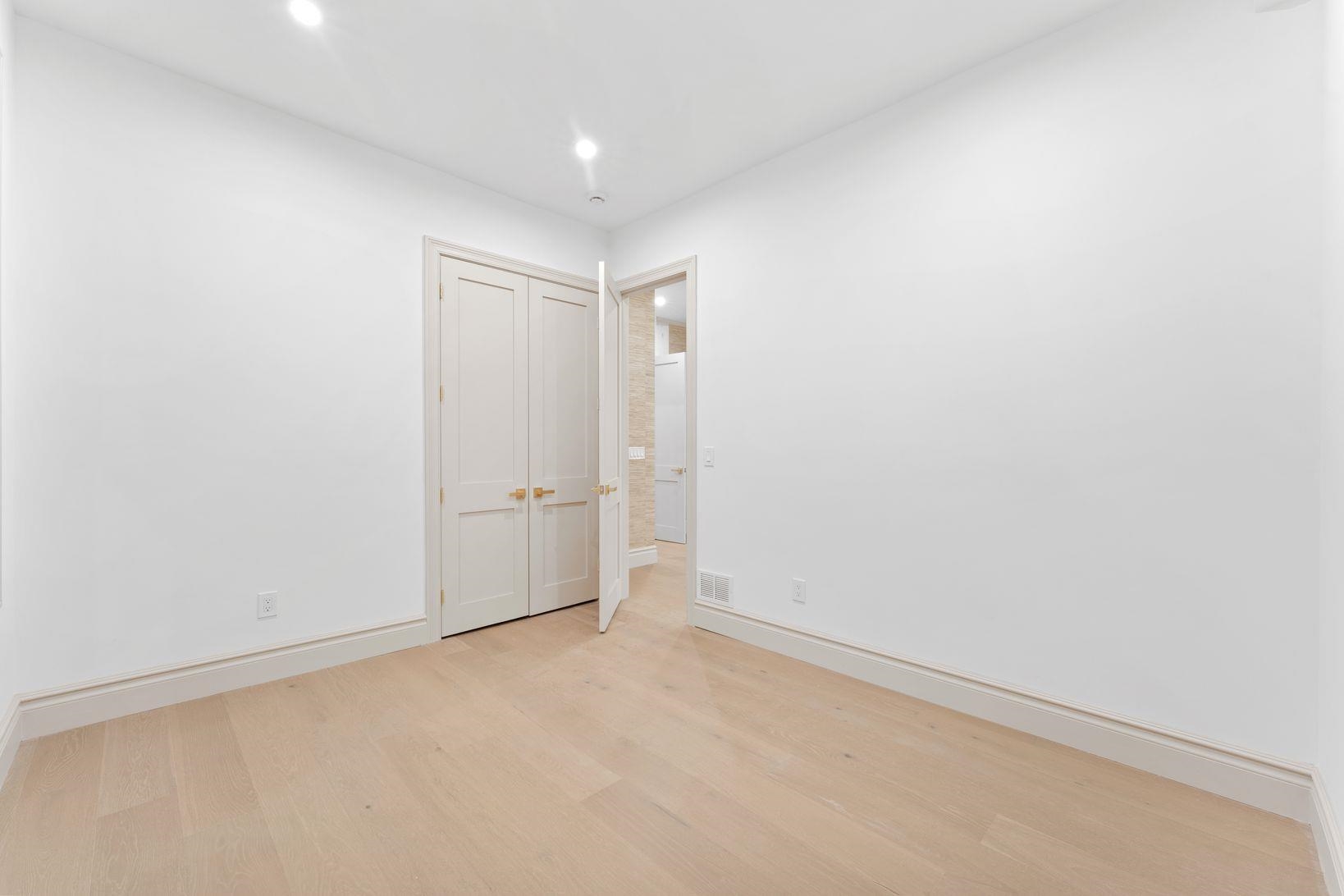 83 LIBERTY PL Unit: Residence 2