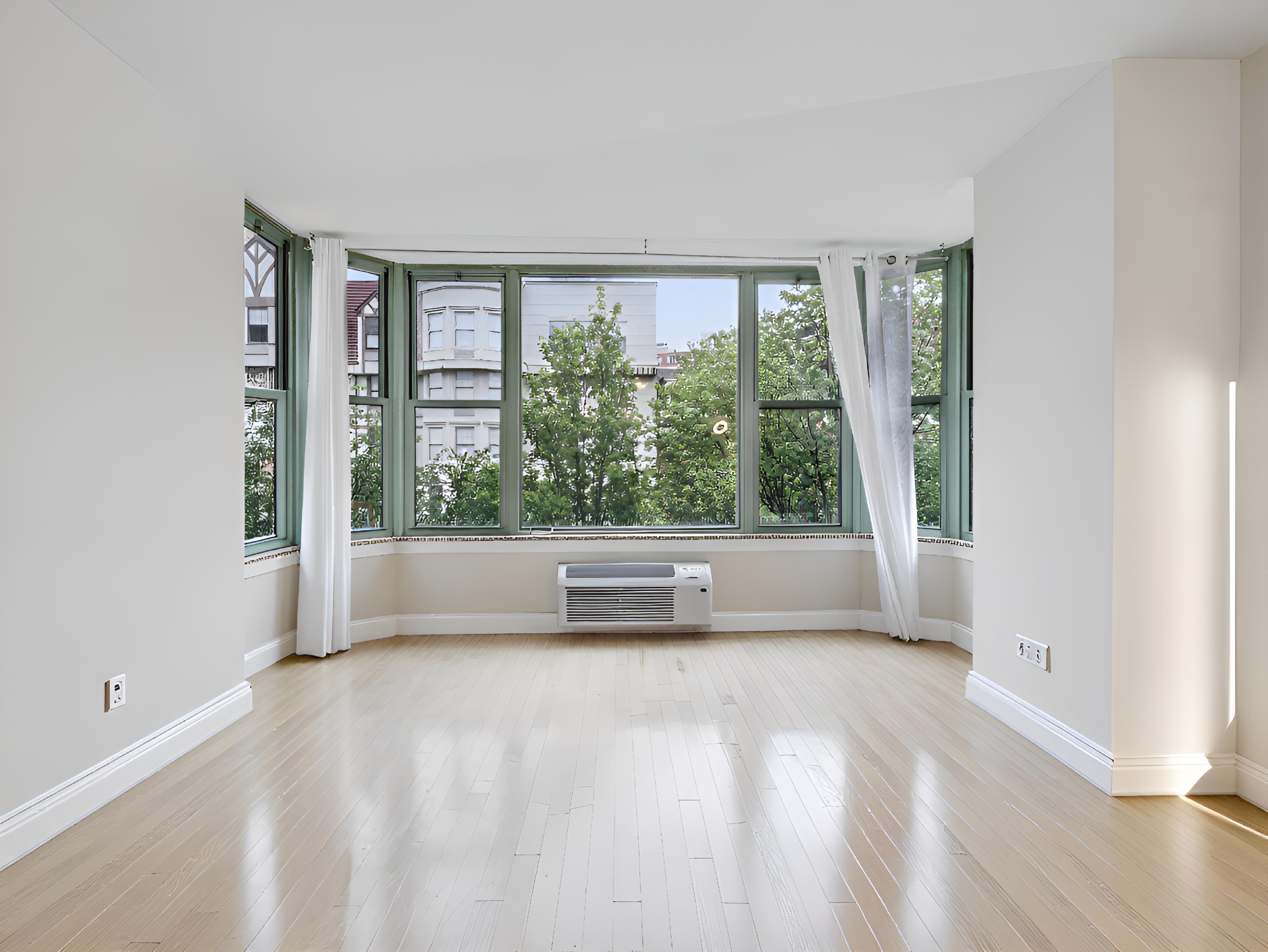 10 REGENT ST Unit: 308