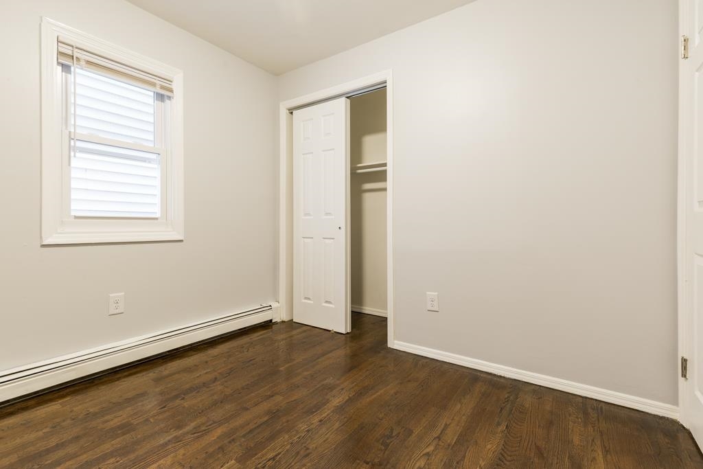 18 COTTAGE ST