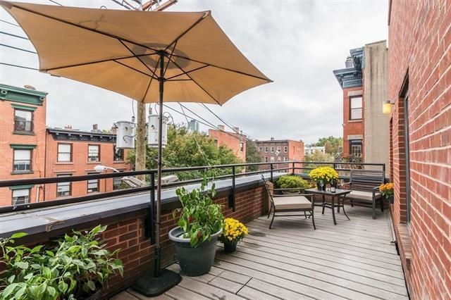 357 VARICK ST Unit: 326B