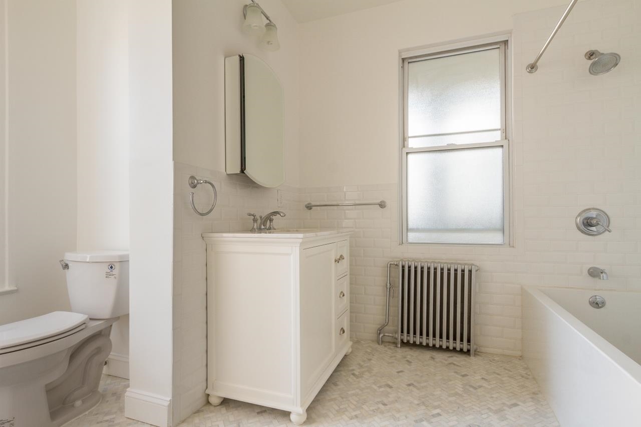 16-18 FULTON ST