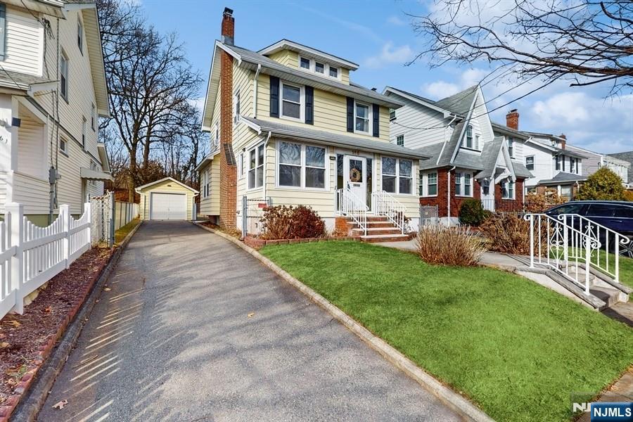 165 Cedar Hill Avenue