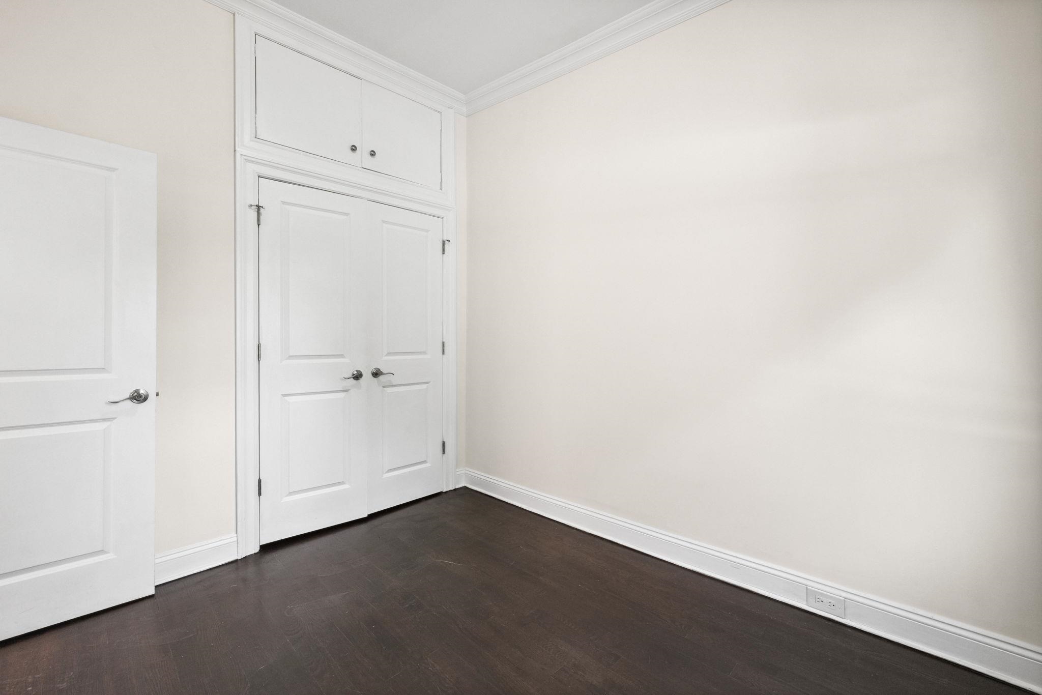 37 ASTOR PL