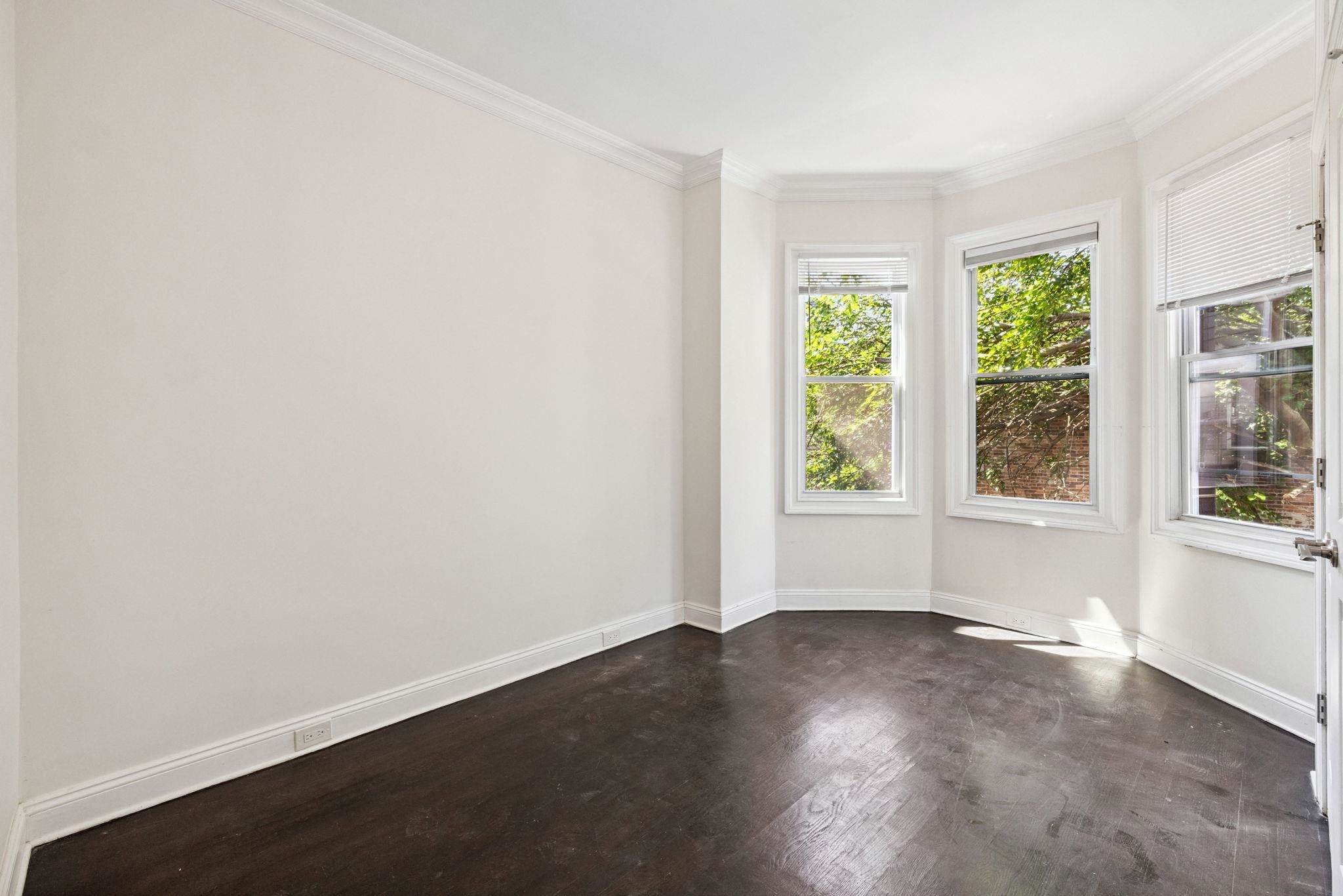 37 ASTOR PL