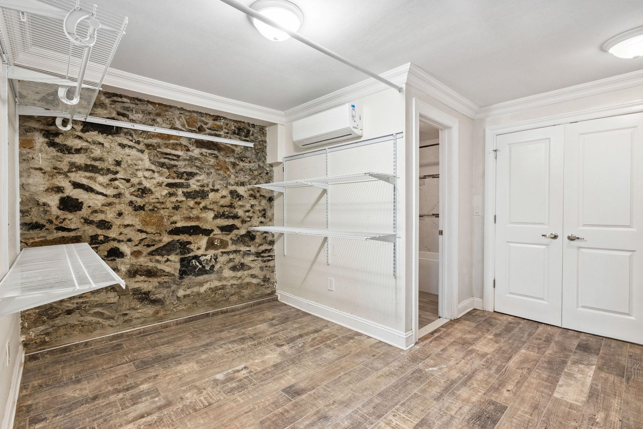 37 ASTOR PL