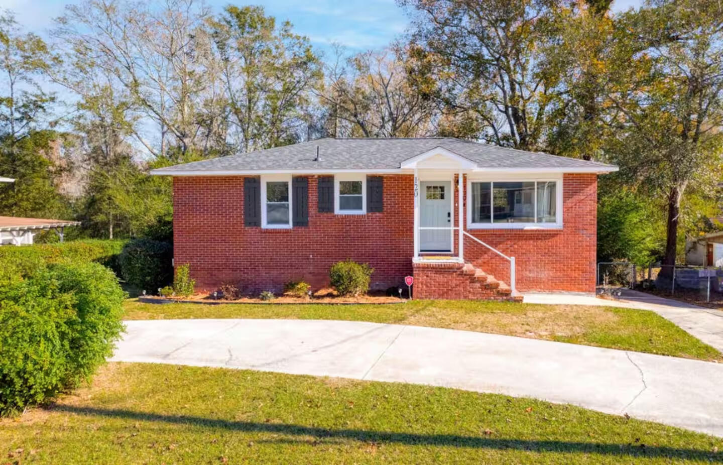 120 Cuthbert Drive