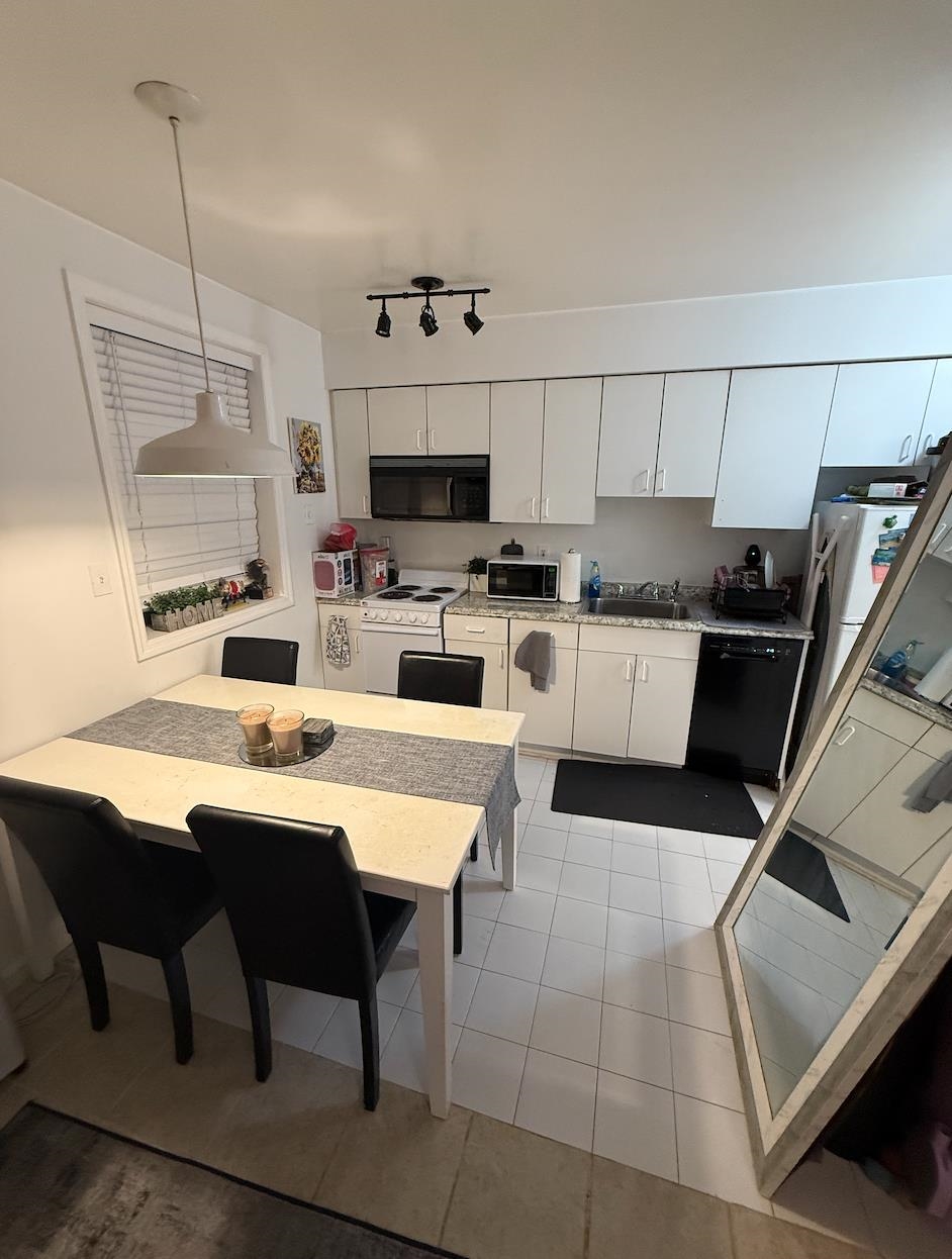22 69TH ST Unit: A1