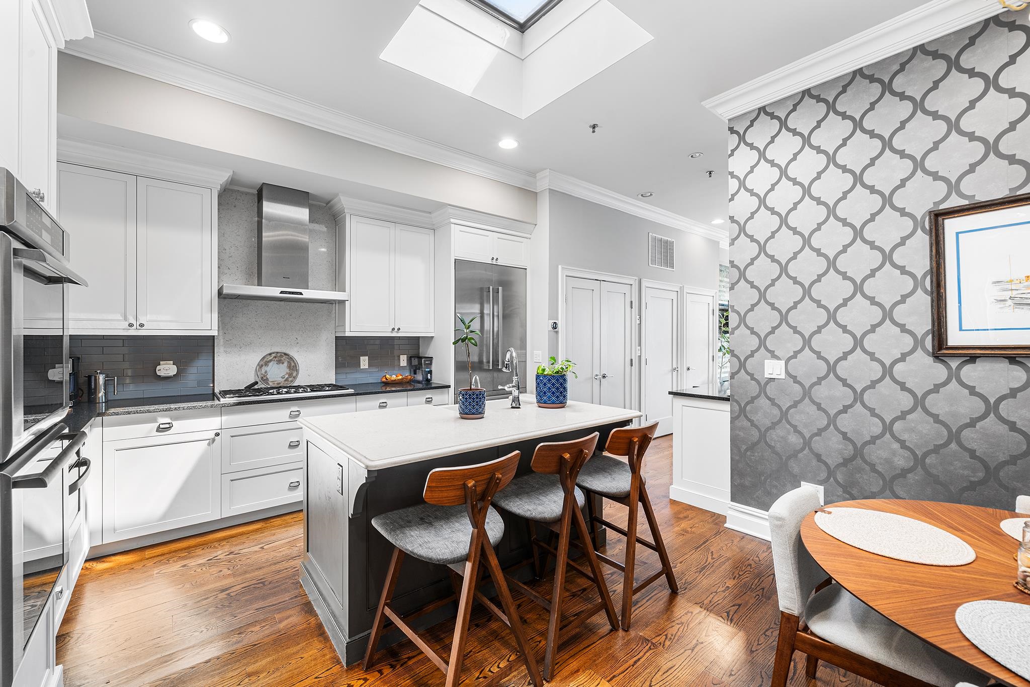 128 JACKSON ST Unit: 4B