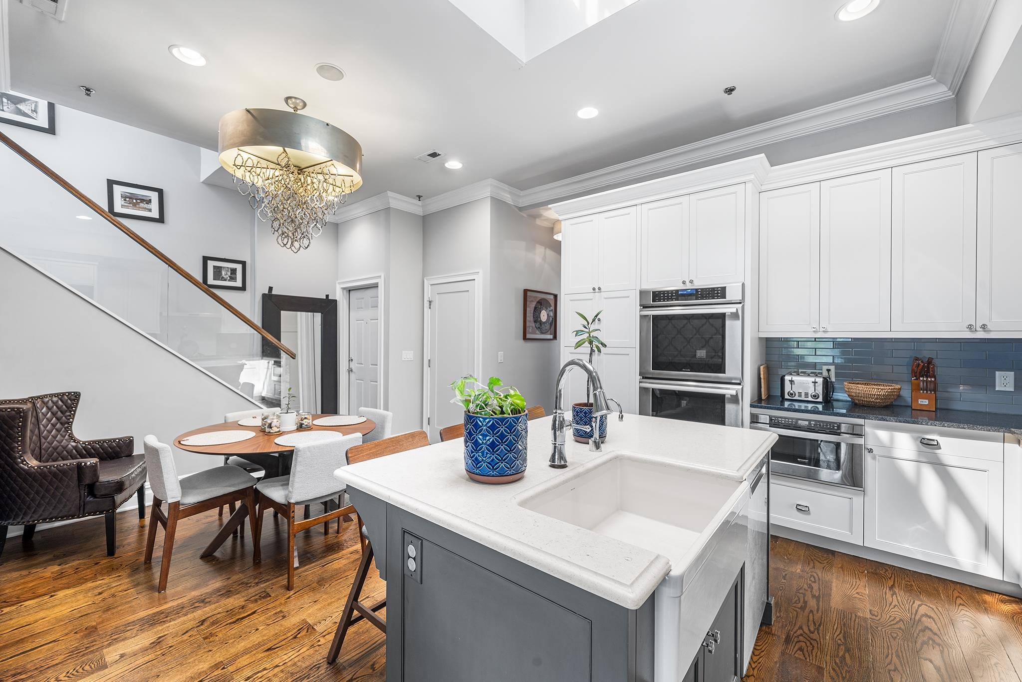 128 JACKSON ST Unit: 4B