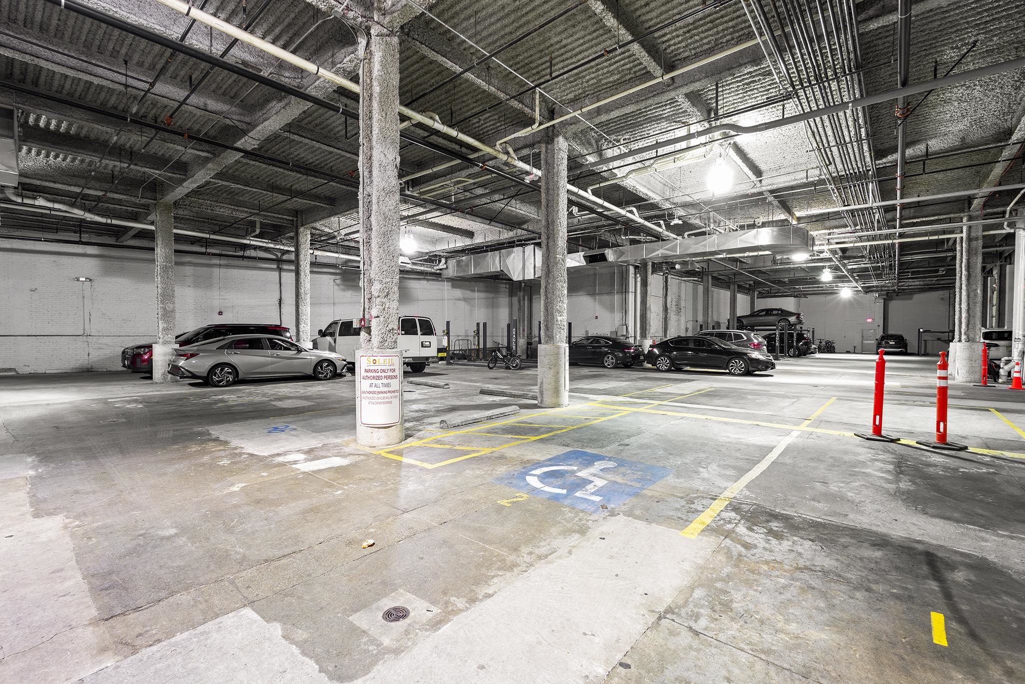 769 MONTGOMERY ST Unit: 211