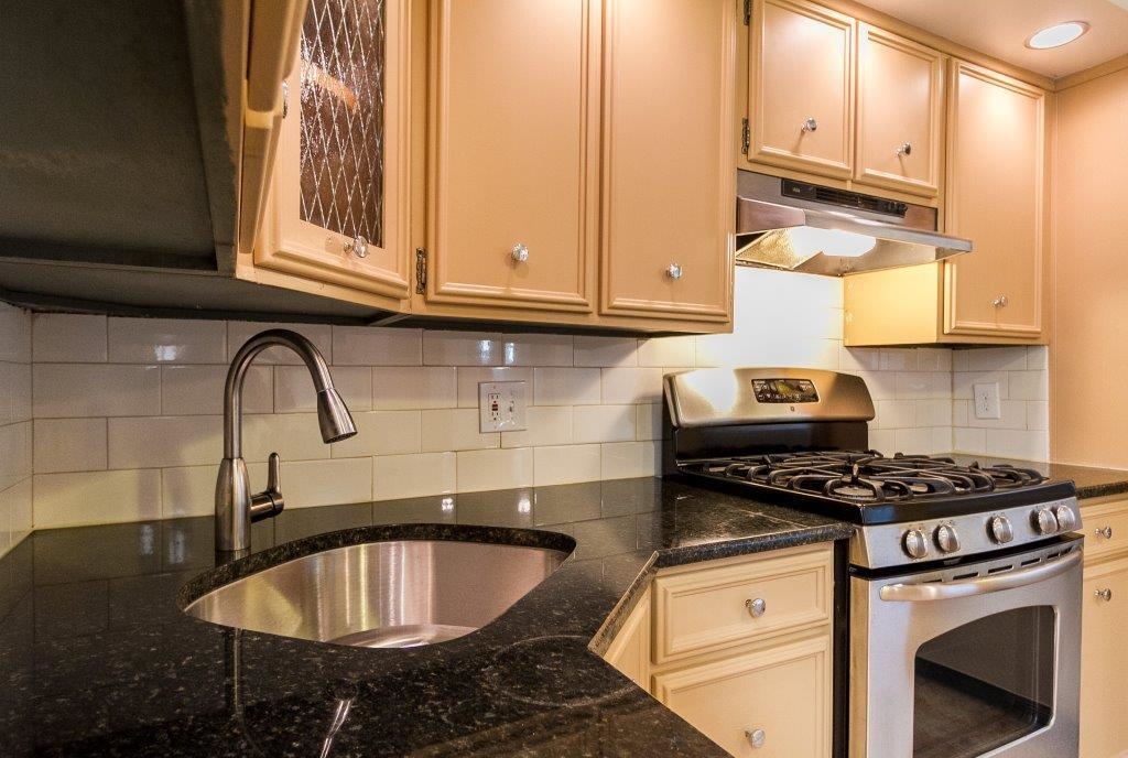 69 WEST 39TH ST