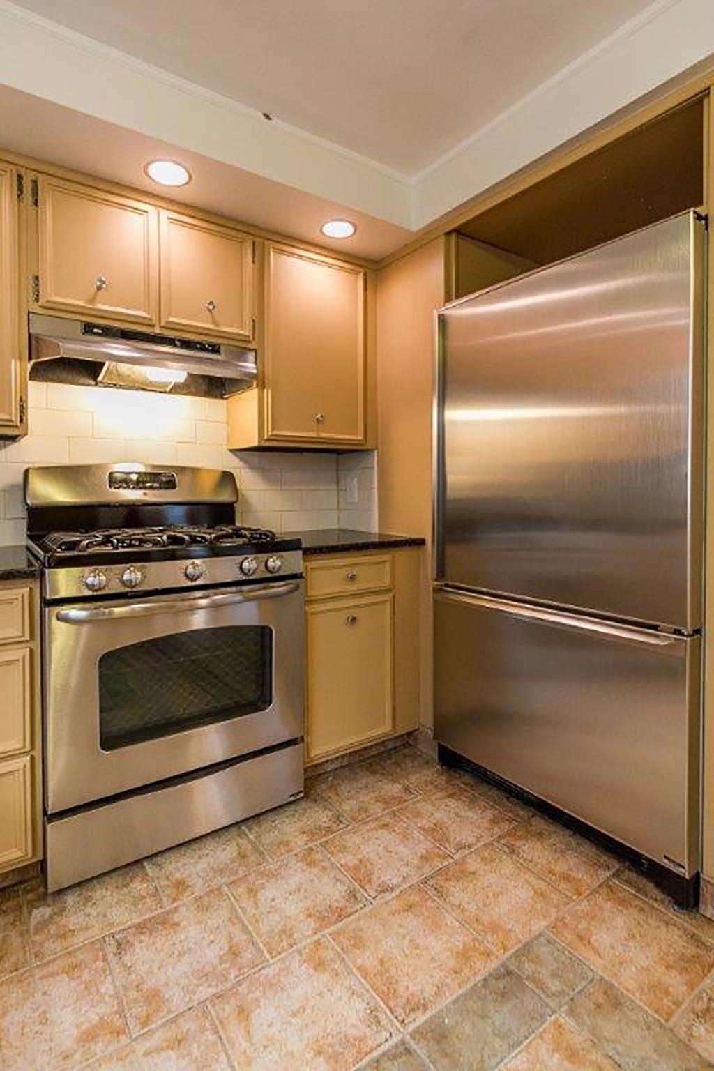 69 WEST 39TH ST