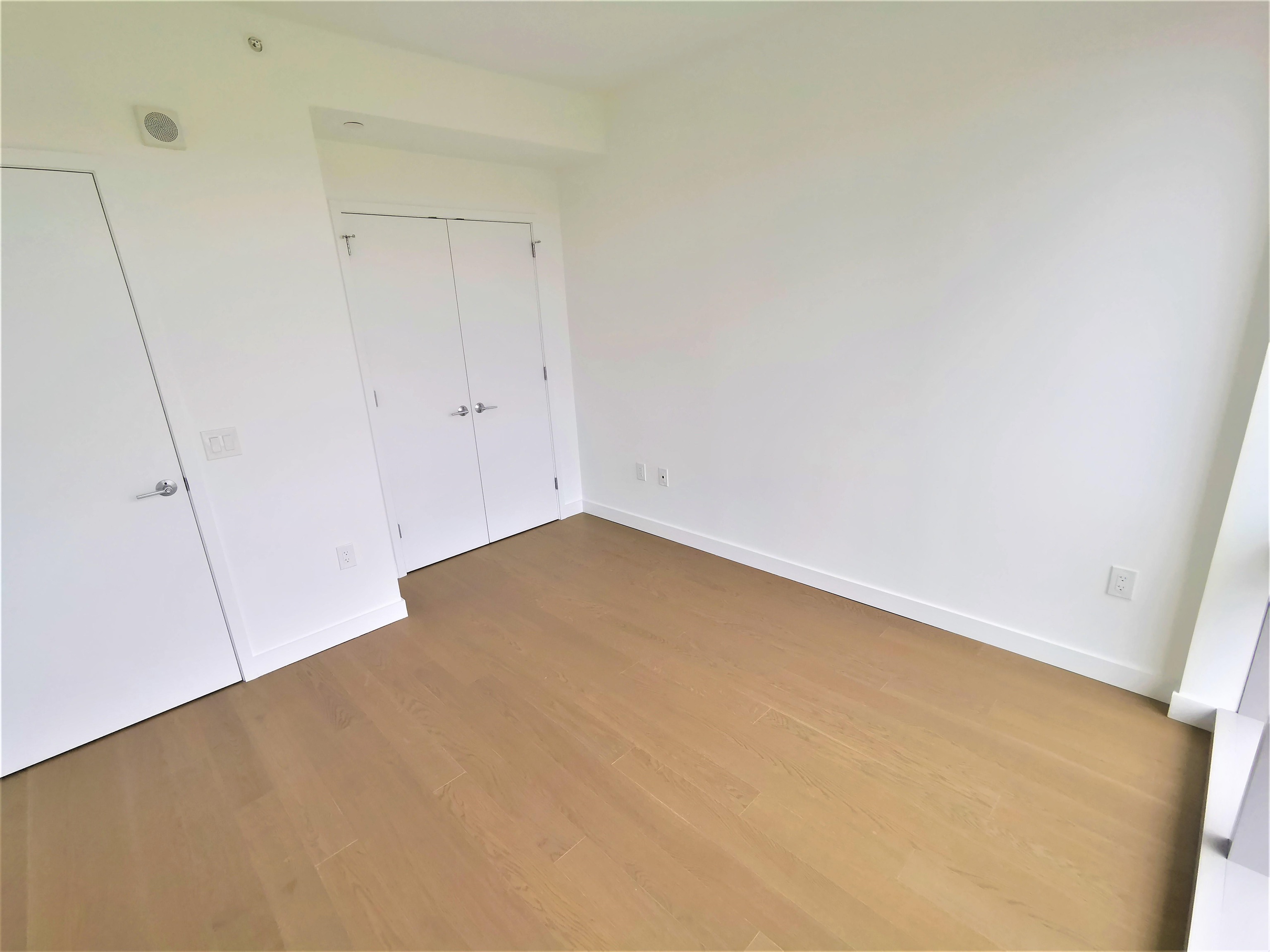 75 PARK LANE SOUTH Unit: 702