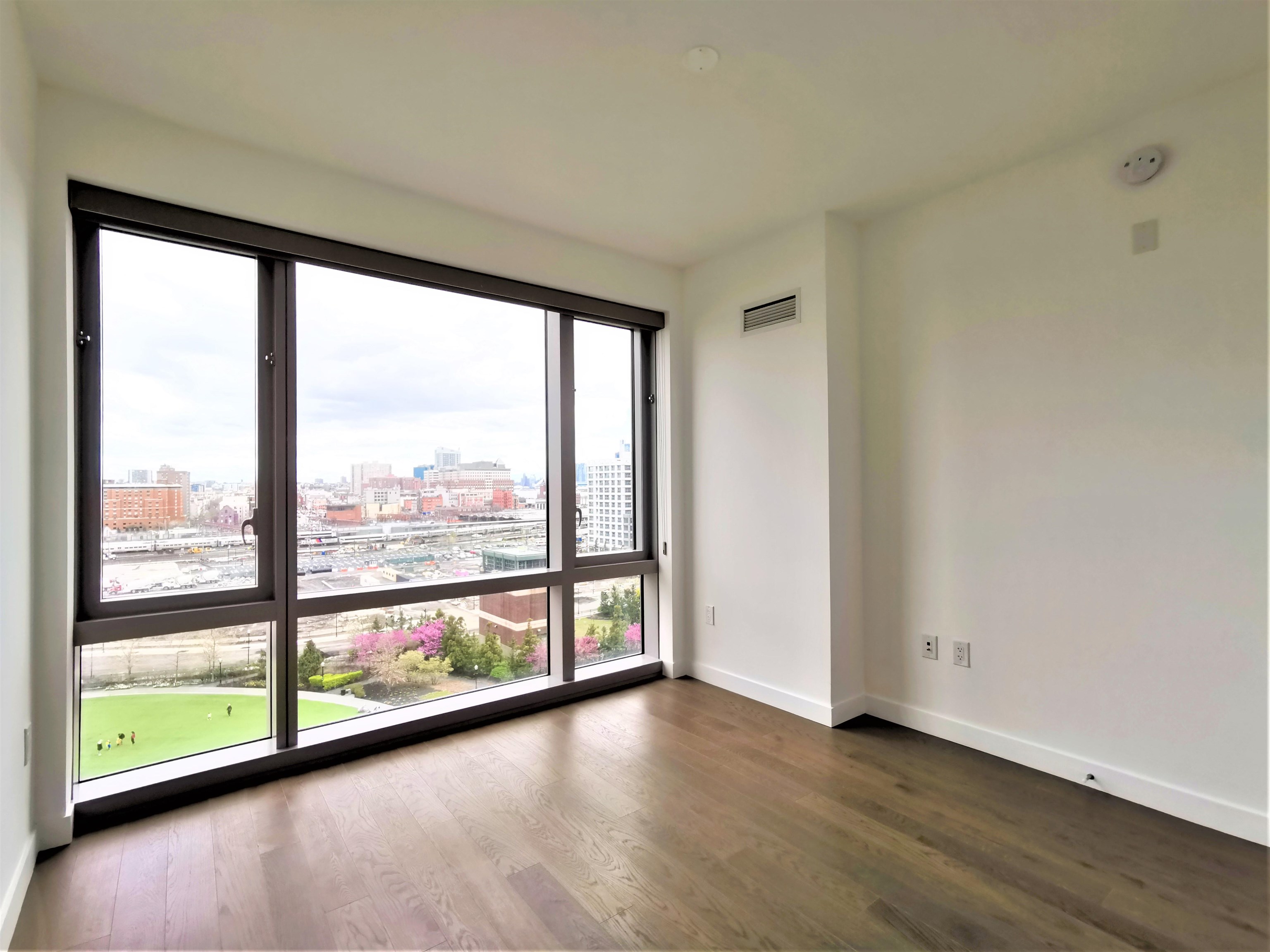 75 PARK LANE SOUTH Unit: 702