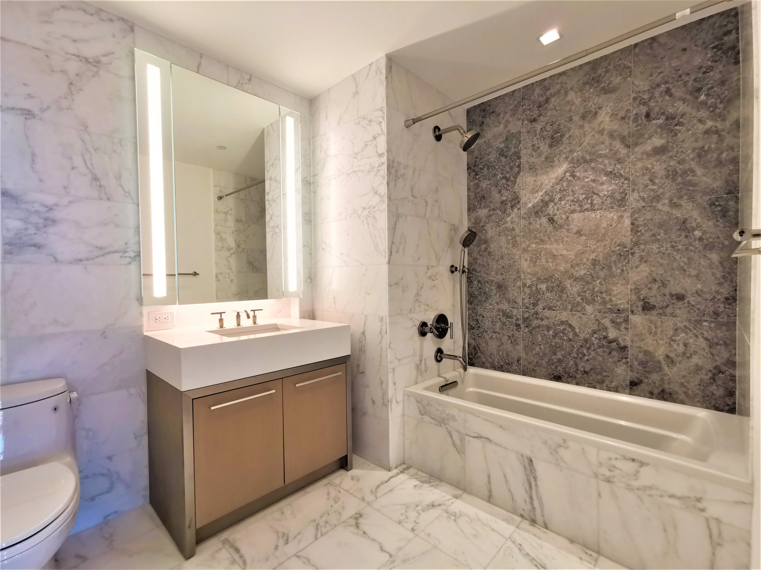 75 PARK LANE SOUTH Unit: 702
