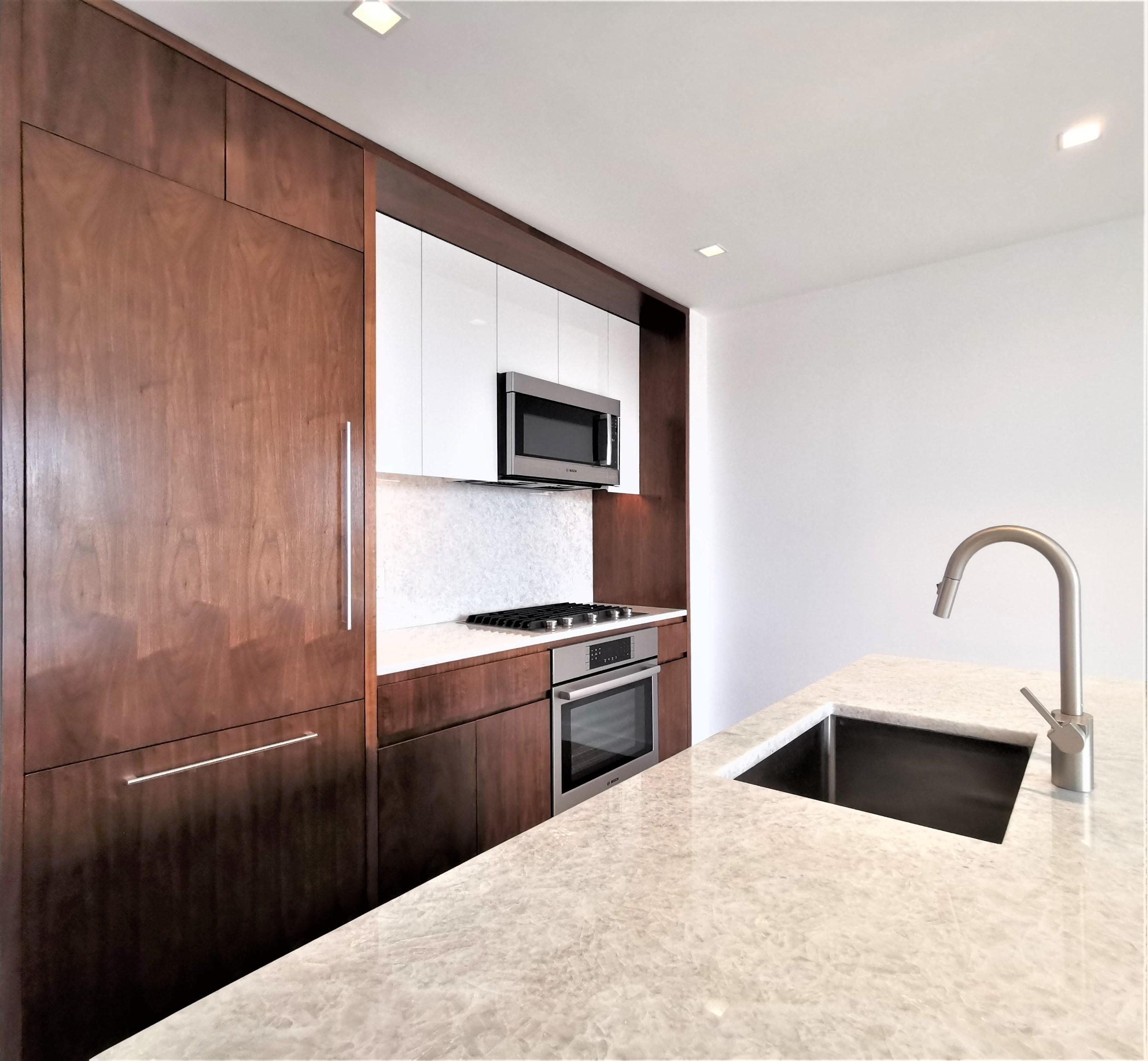 75 PARK LANE SOUTH Unit: 702