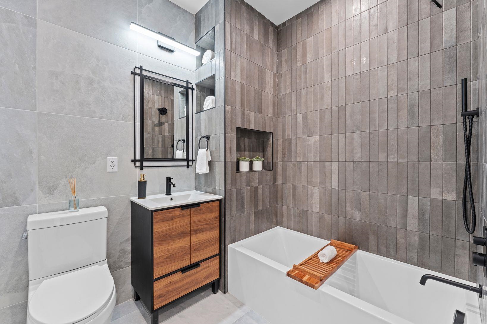 433 CENTRAL AVE Unit: 3A