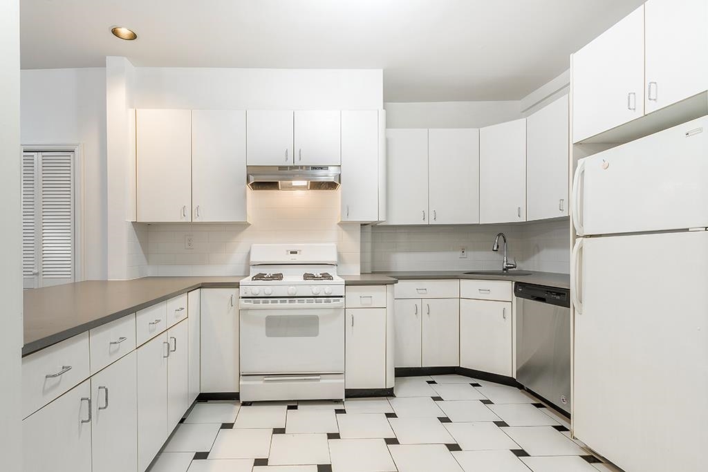 69 BEACON AVE