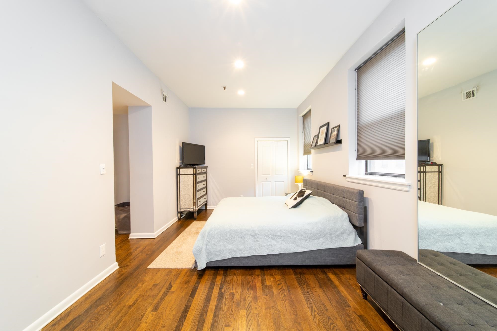 227 CHRISTOPHER COLUMBUS DR