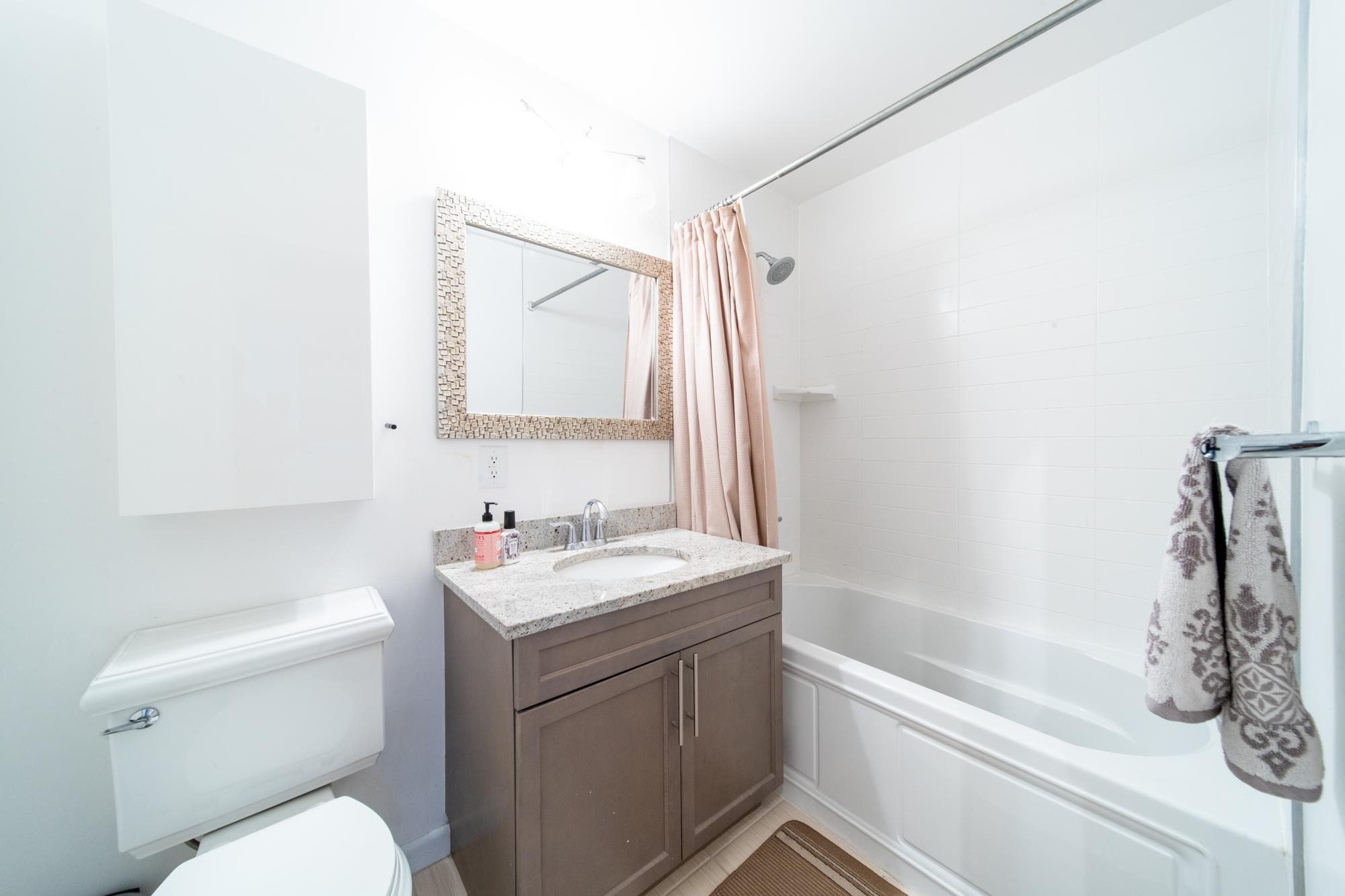 227 CHRISTOPHER COLUMBUS DR