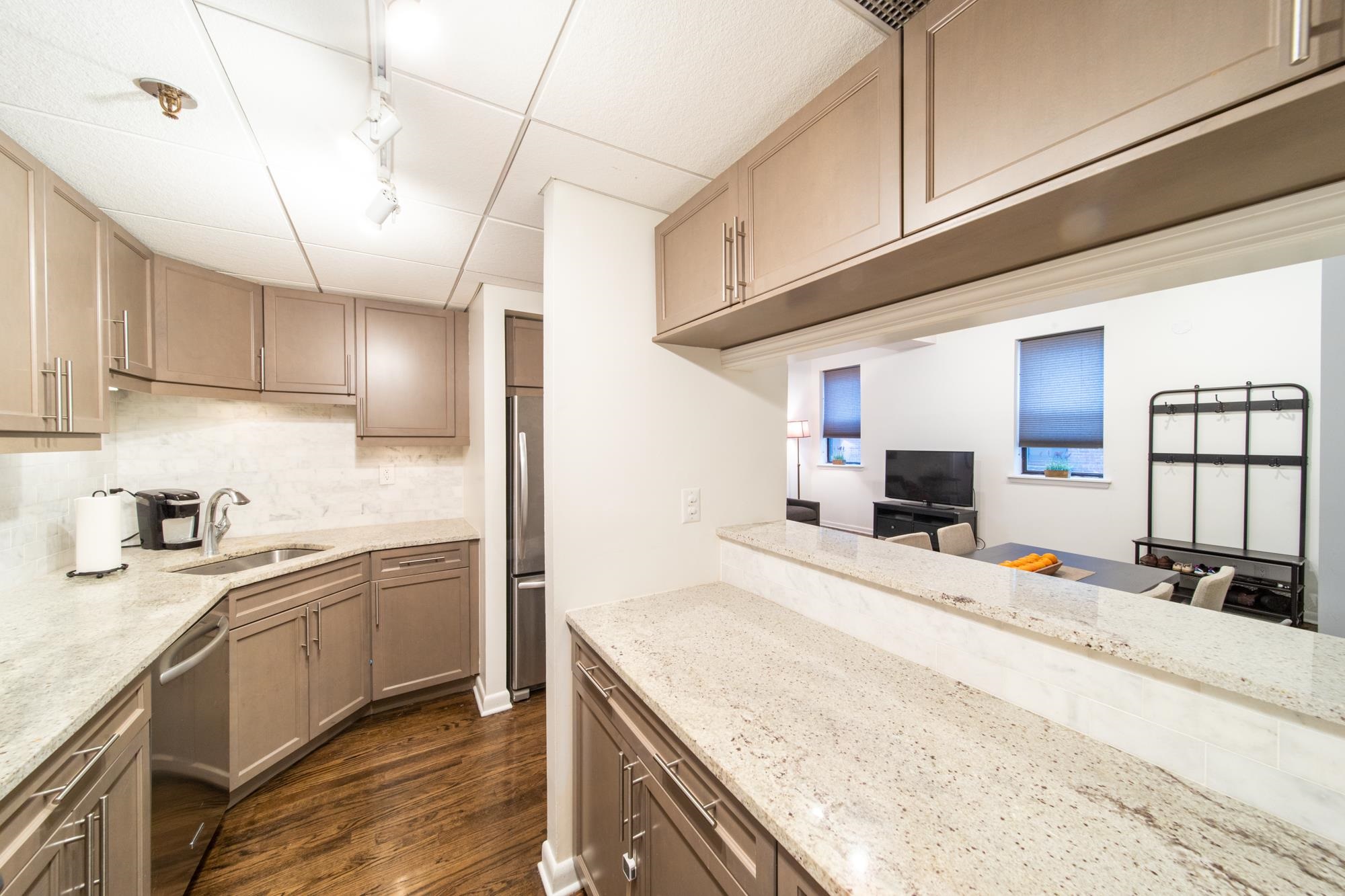 227 CHRISTOPHER COLUMBUS DR