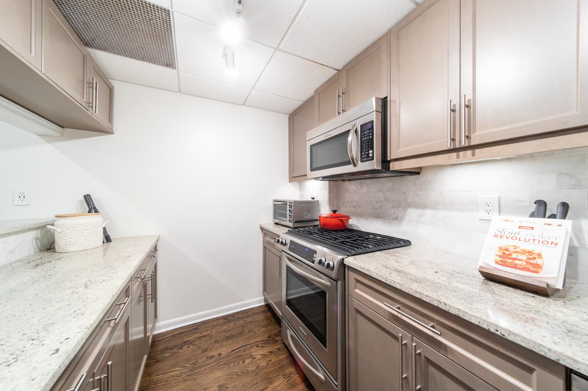 227 CHRISTOPHER COLUMBUS DR