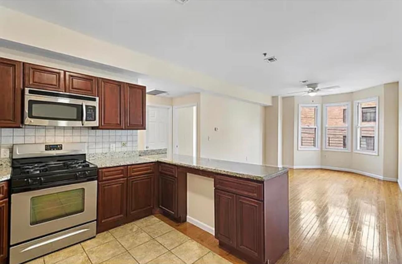 1708 WEST ST Unit: 5
