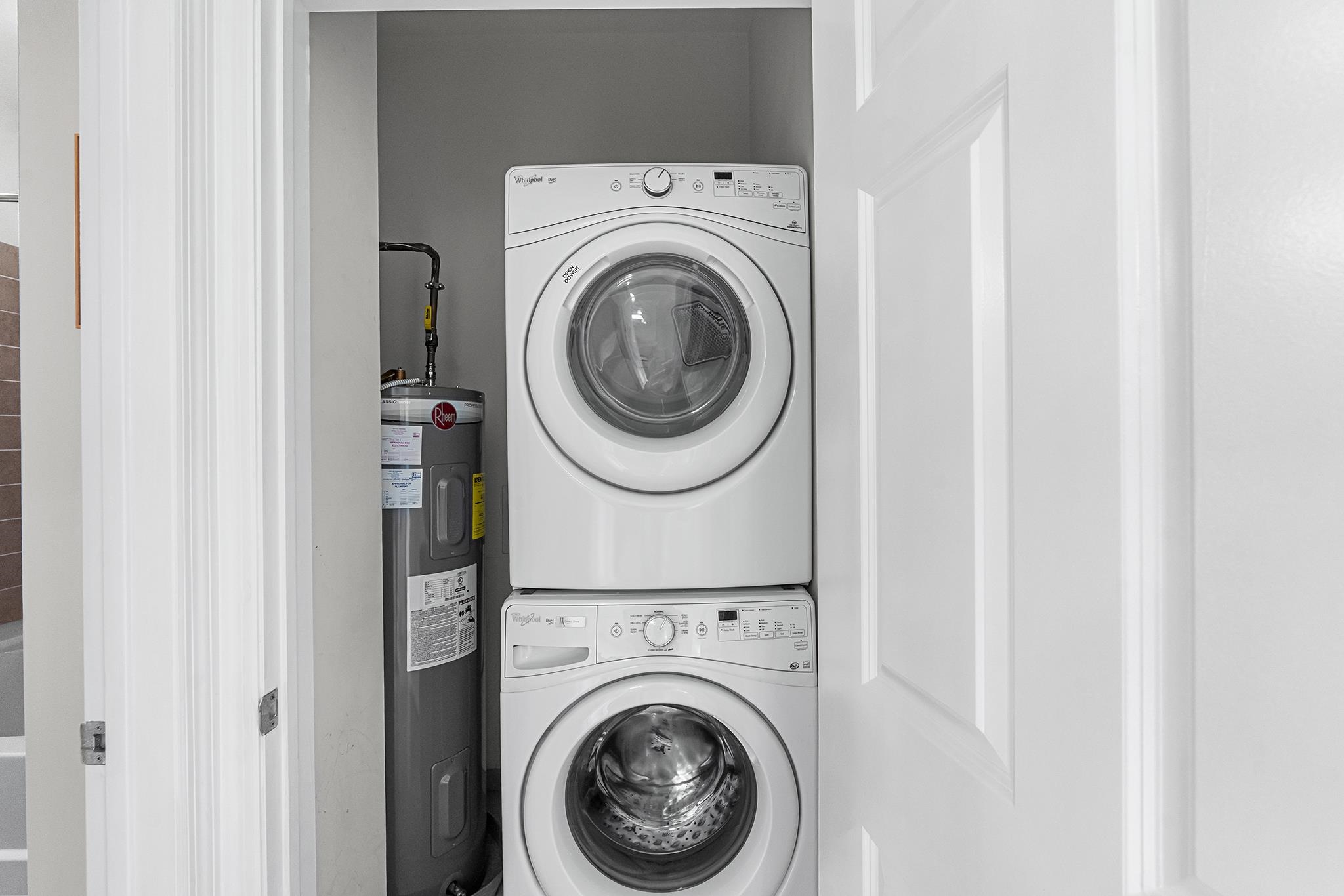 1201 ADAMS ST Unit: 610