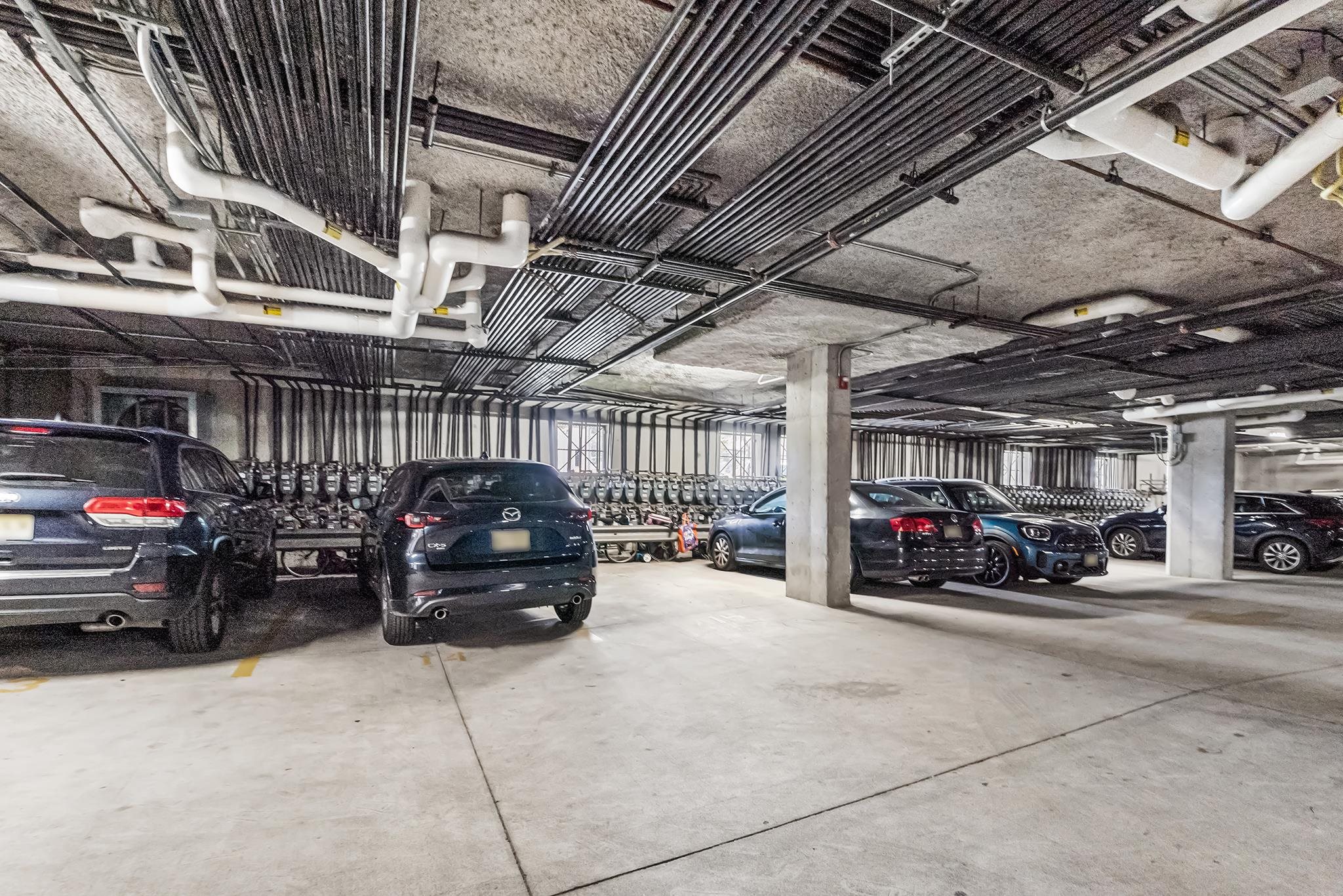 1201 ADAMS ST Unit: 610