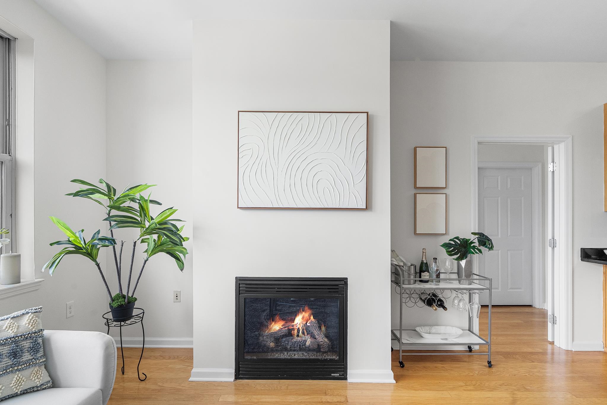 1201 ADAMS ST Unit: 610