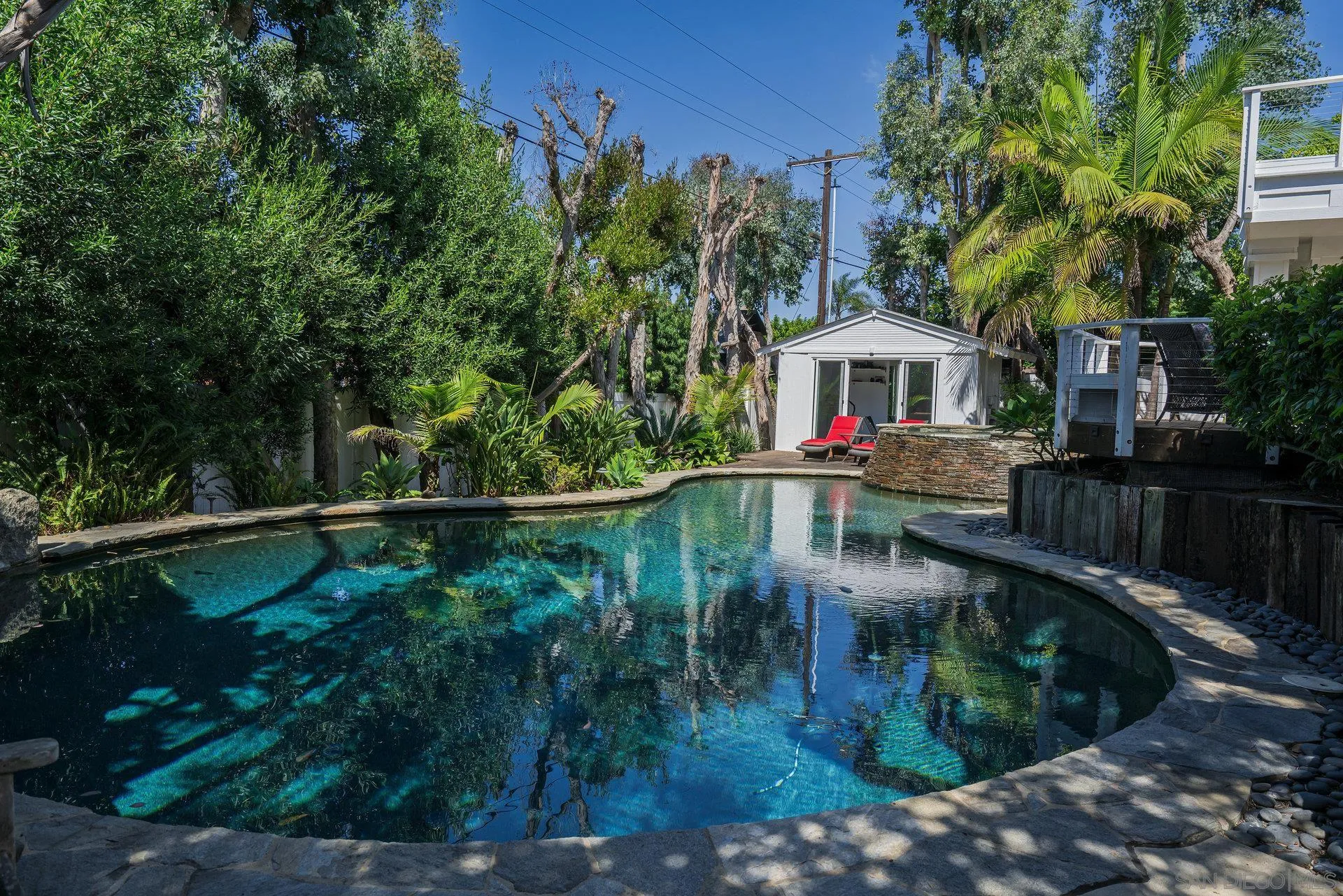 684 Arden Dr
