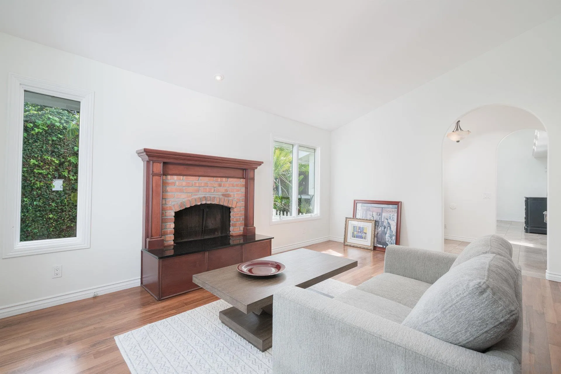 684 Arden Dr