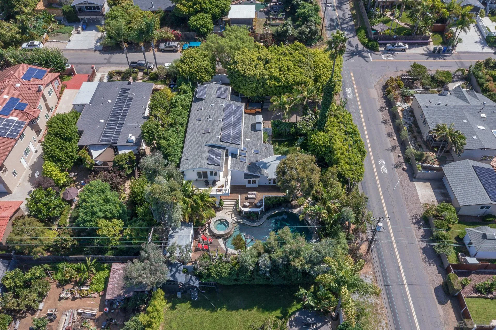 684 Arden Dr