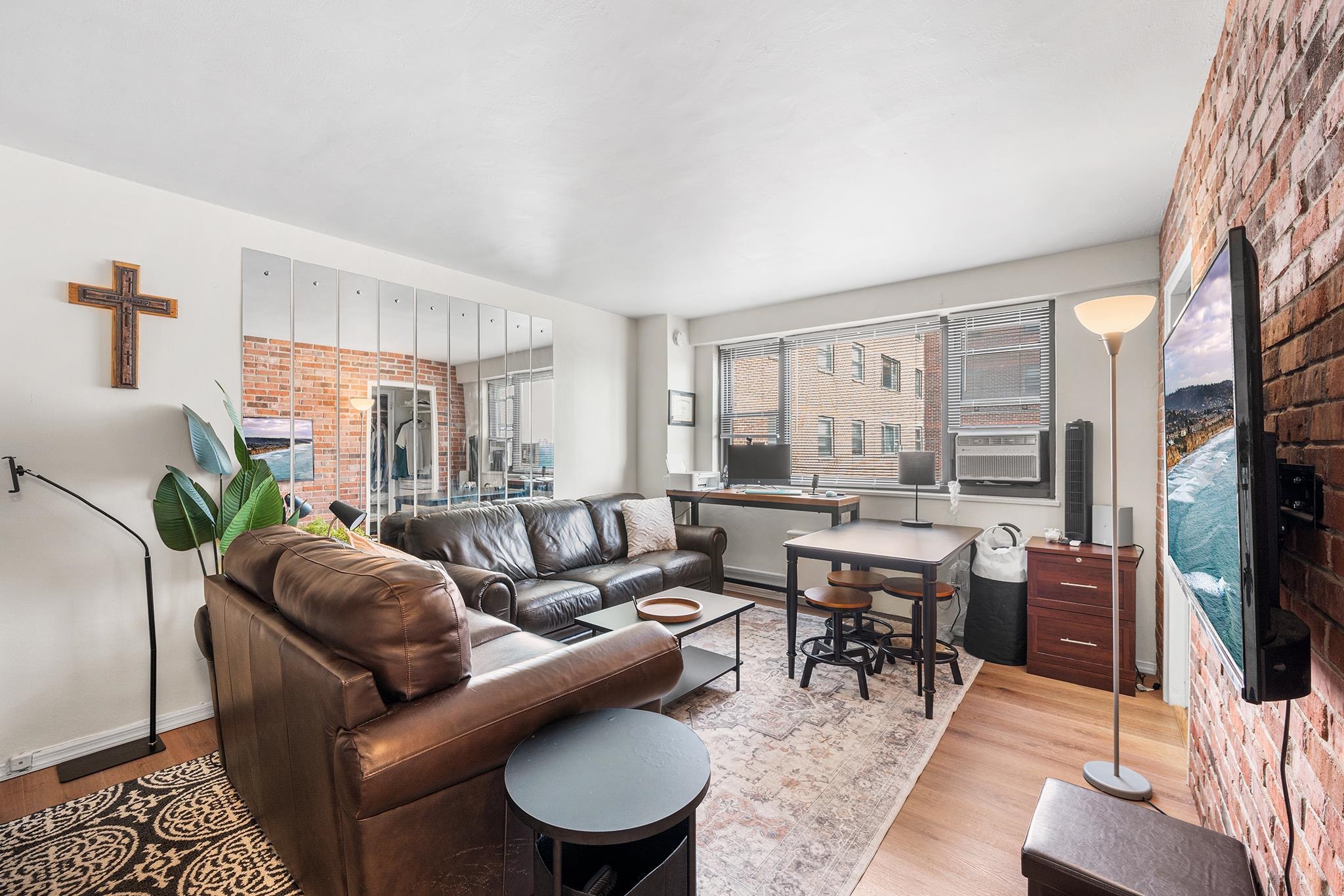 6515 BLVD EAST Unit: 7L