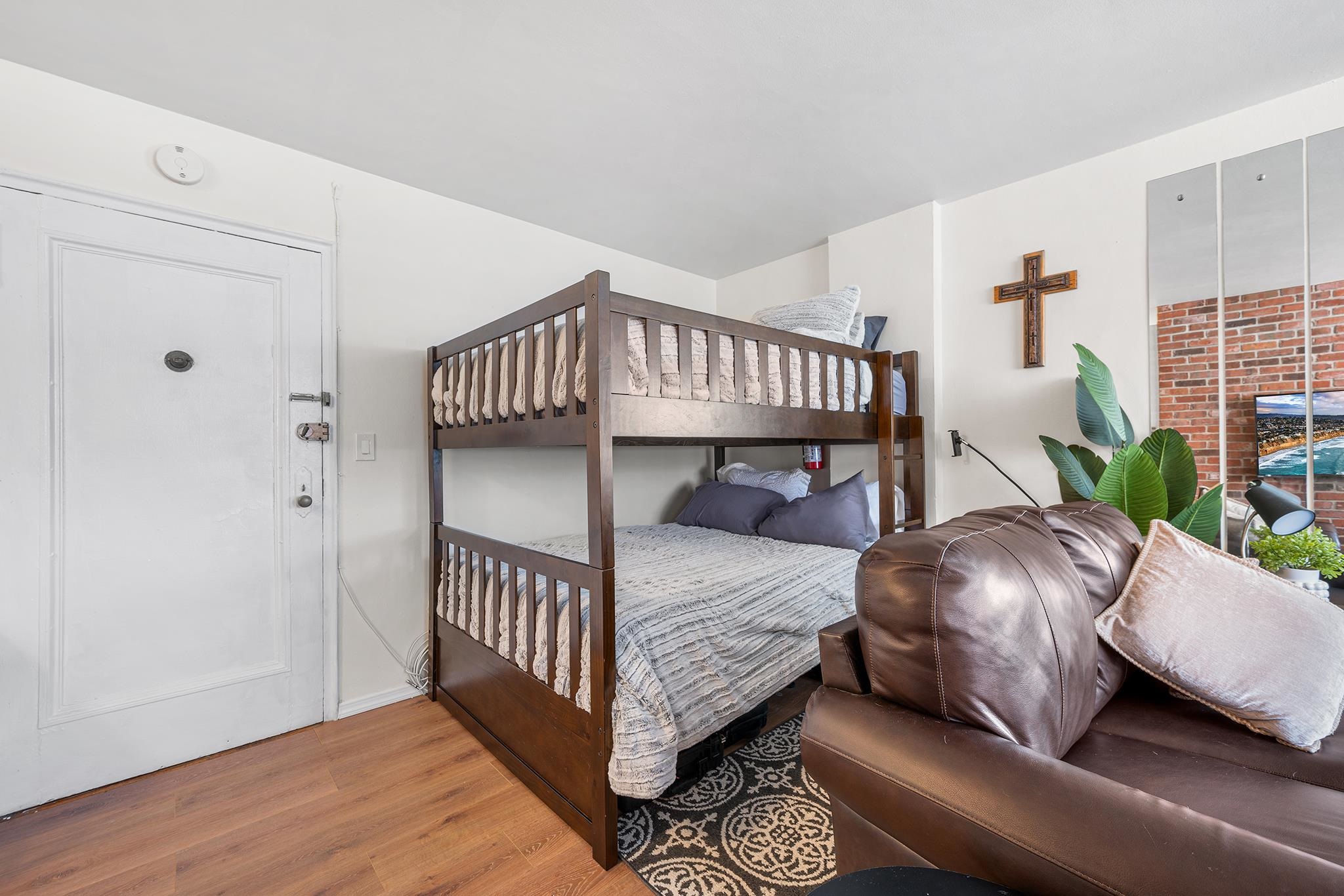 6515 BLVD EAST Unit: 7L