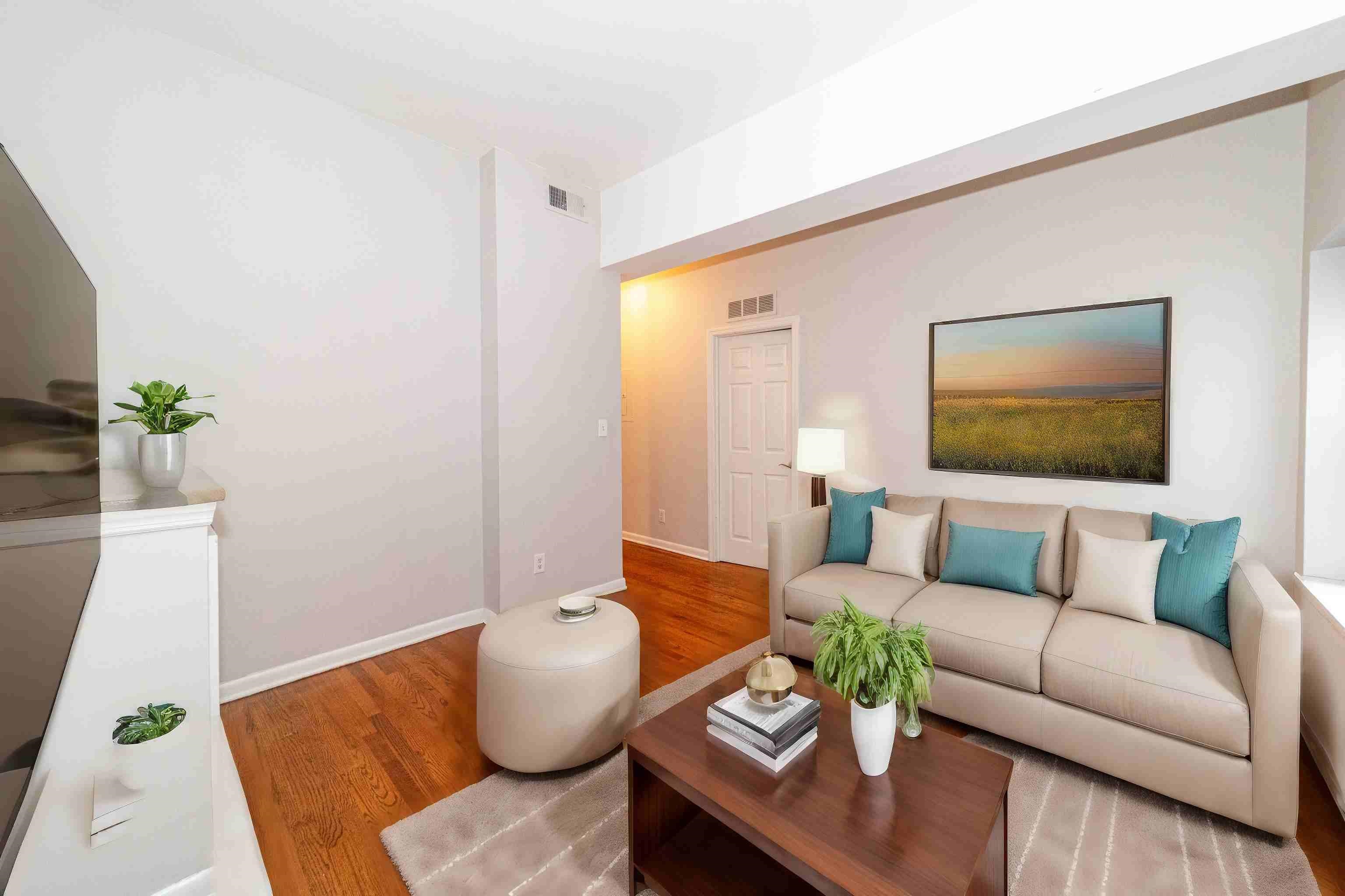 227 CHRISTOPHER COLUMBUS DR Unit: 335B